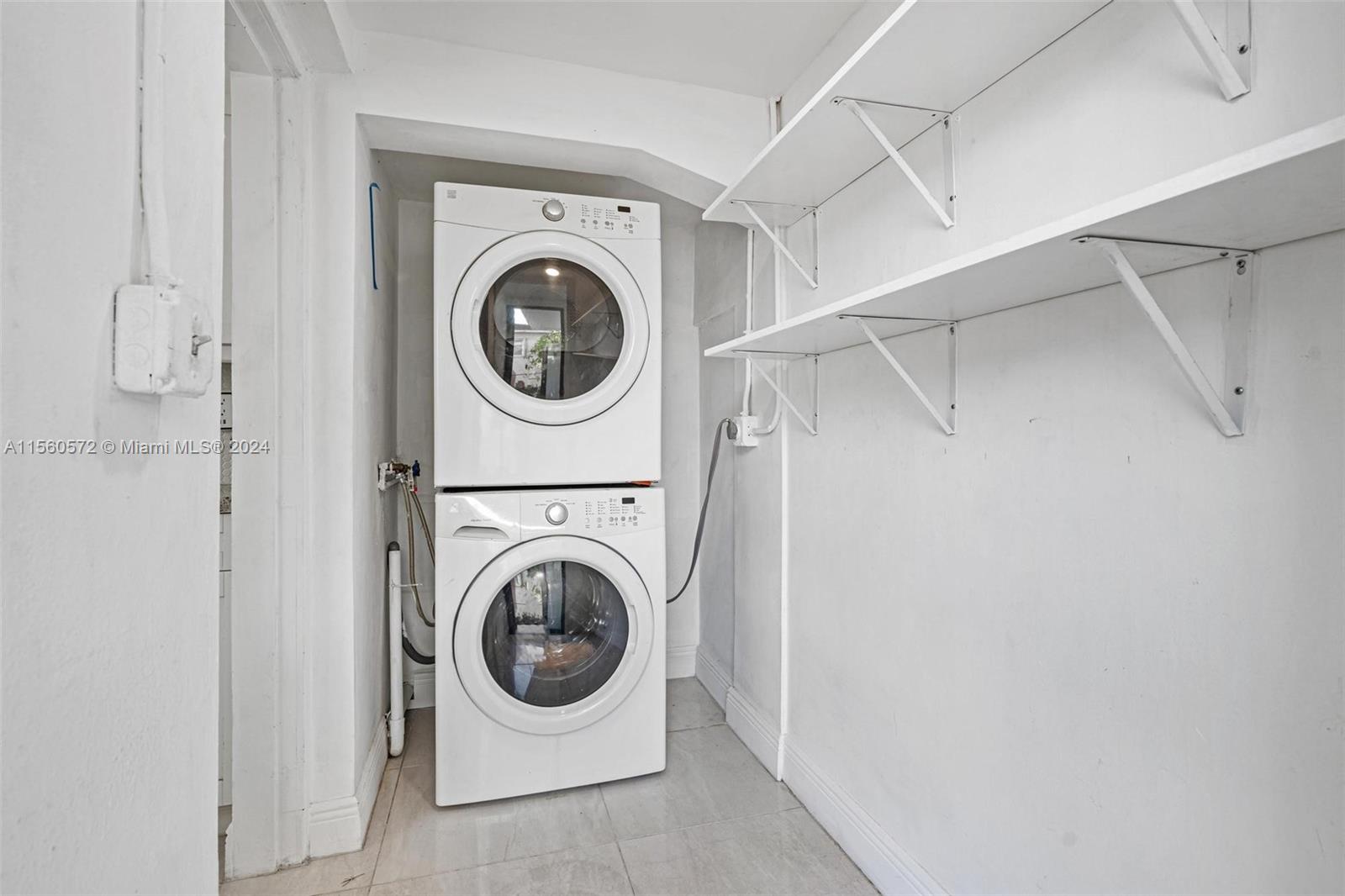 5170 SW 7th St, Miami, Florida 33134, 5 Bedrooms Bedrooms, ,2 BathroomsBathrooms,Residential,For Sale,5170 SW 7th St,A11560572