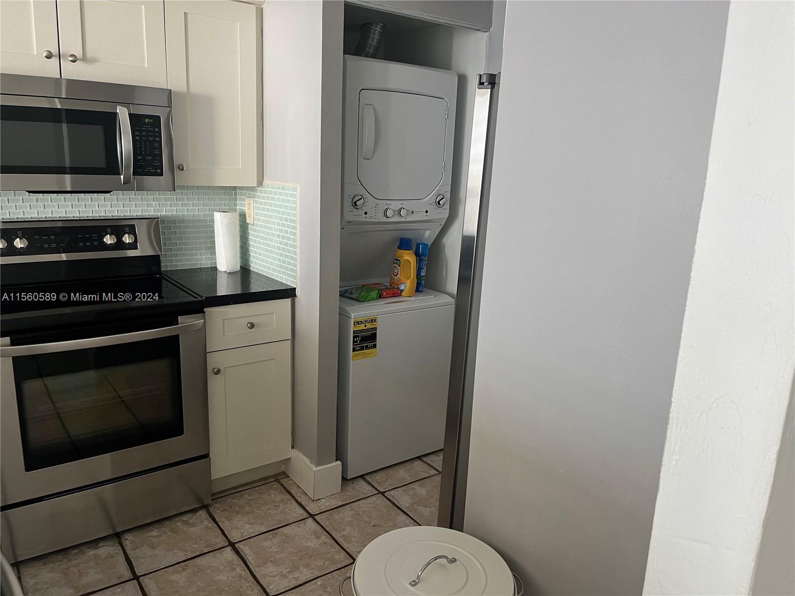 600 NE 36th St 1809, Miami, Florida 33137, 1 Bedroom Bedrooms, ,1 BathroomBathrooms,Residentiallease,For Rent,600 NE 36th St 1809,A11560589