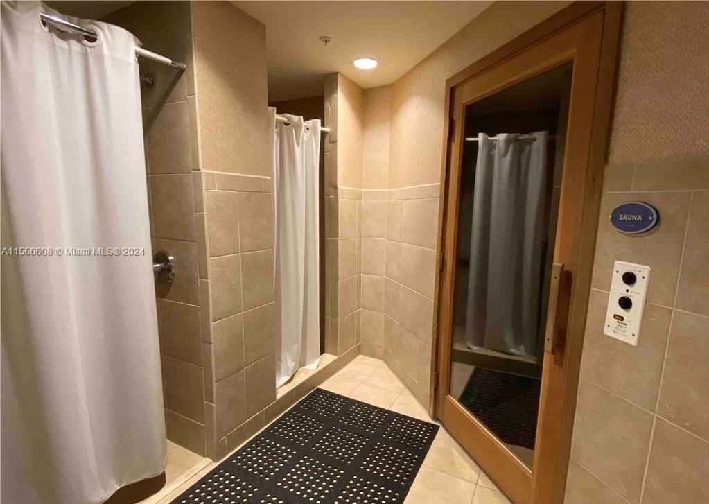 7900 Harbor Island Dr 1216, North Bay Village, Florida 33141, 2 Bedrooms Bedrooms, ,2 BathroomsBathrooms,Residentiallease,For Rent,7900 Harbor Island Dr 1216,A11560608