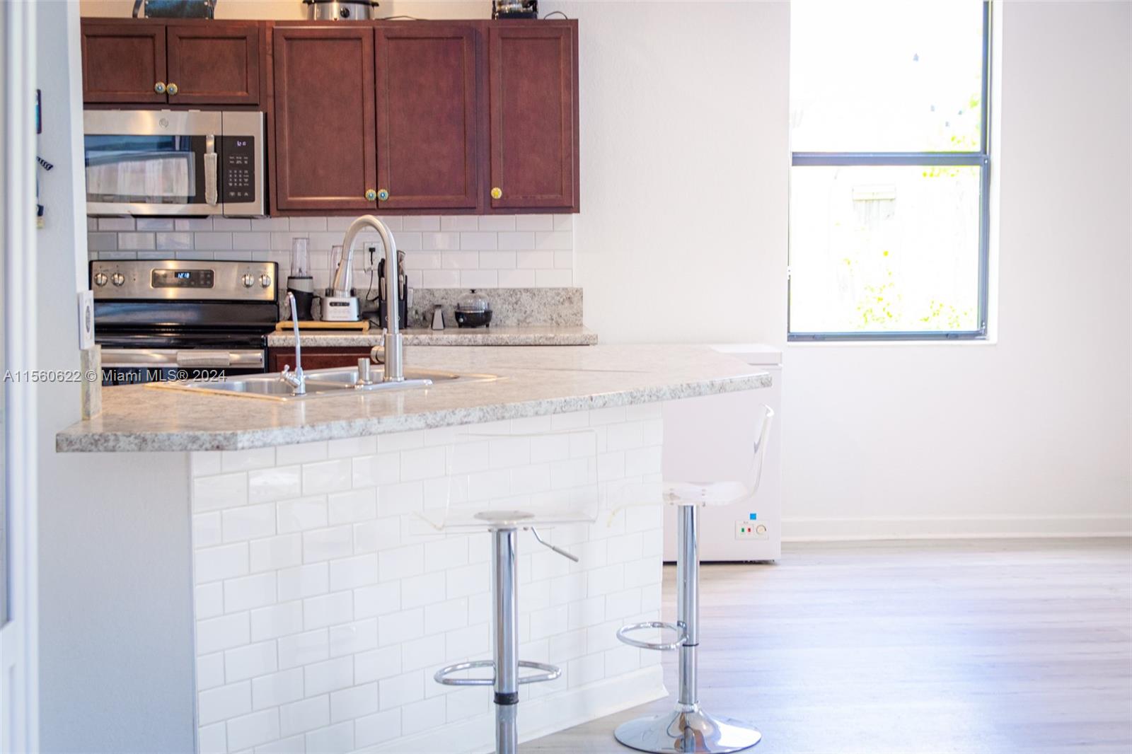 11833 SW 240th Ter, Homestead, Florida 33032, 4 Bedrooms Bedrooms, ,3 BathroomsBathrooms,Residential,For Sale,11833 SW 240th Ter,A11560622