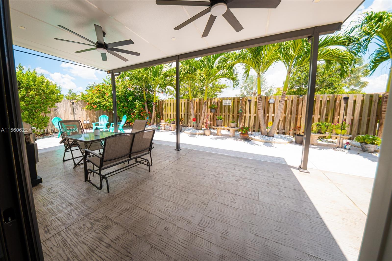 11833 SW 240th Ter, Homestead, Florida 33032, 4 Bedrooms Bedrooms, ,3 BathroomsBathrooms,Residential,For Sale,11833 SW 240th Ter,A11560622