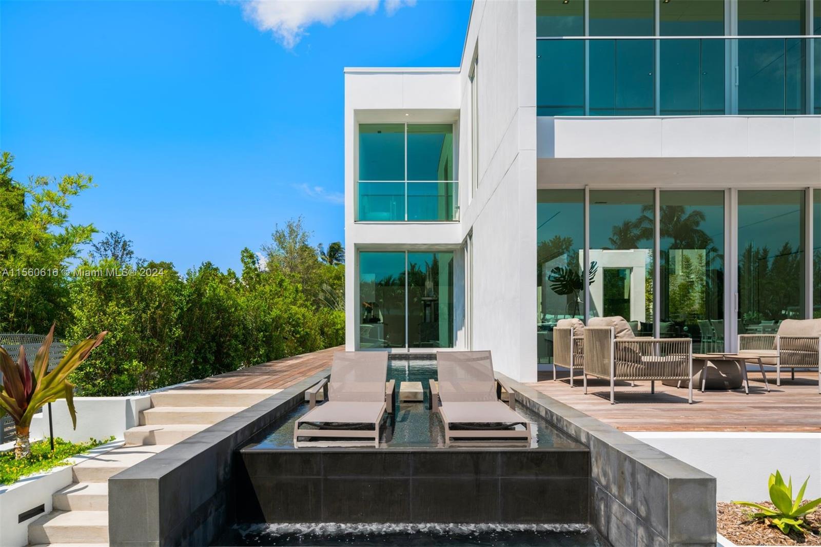 1011 W 48th St - The Ritz Carlton Residences, Miami Beach, Florida 33140, 4 Bedrooms Bedrooms, ,4 BathroomsBathrooms,Residentiallease,For Rent,1011 W 48th St - The Ritz Carlton Residences,A11560616