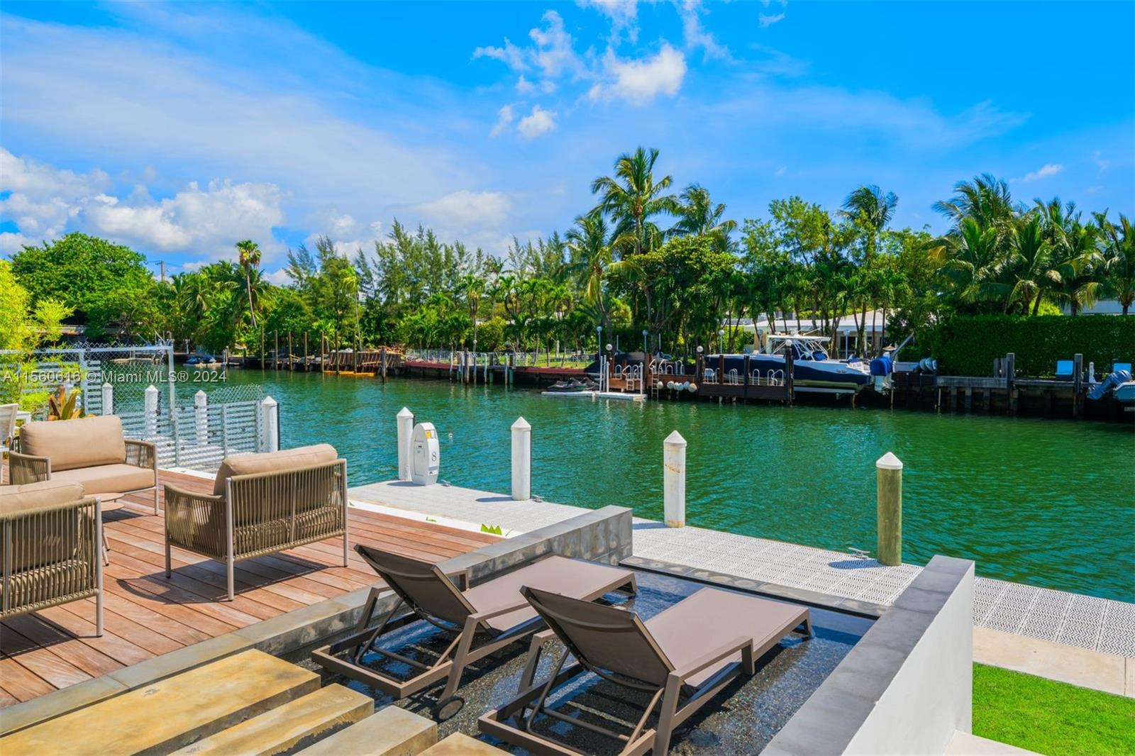 1011 W 48th St - The Ritz Carlton Residences, Miami Beach, Florida 33140, 4 Bedrooms Bedrooms, ,4 BathroomsBathrooms,Residentiallease,For Rent,1011 W 48th St - The Ritz Carlton Residences,A11560616