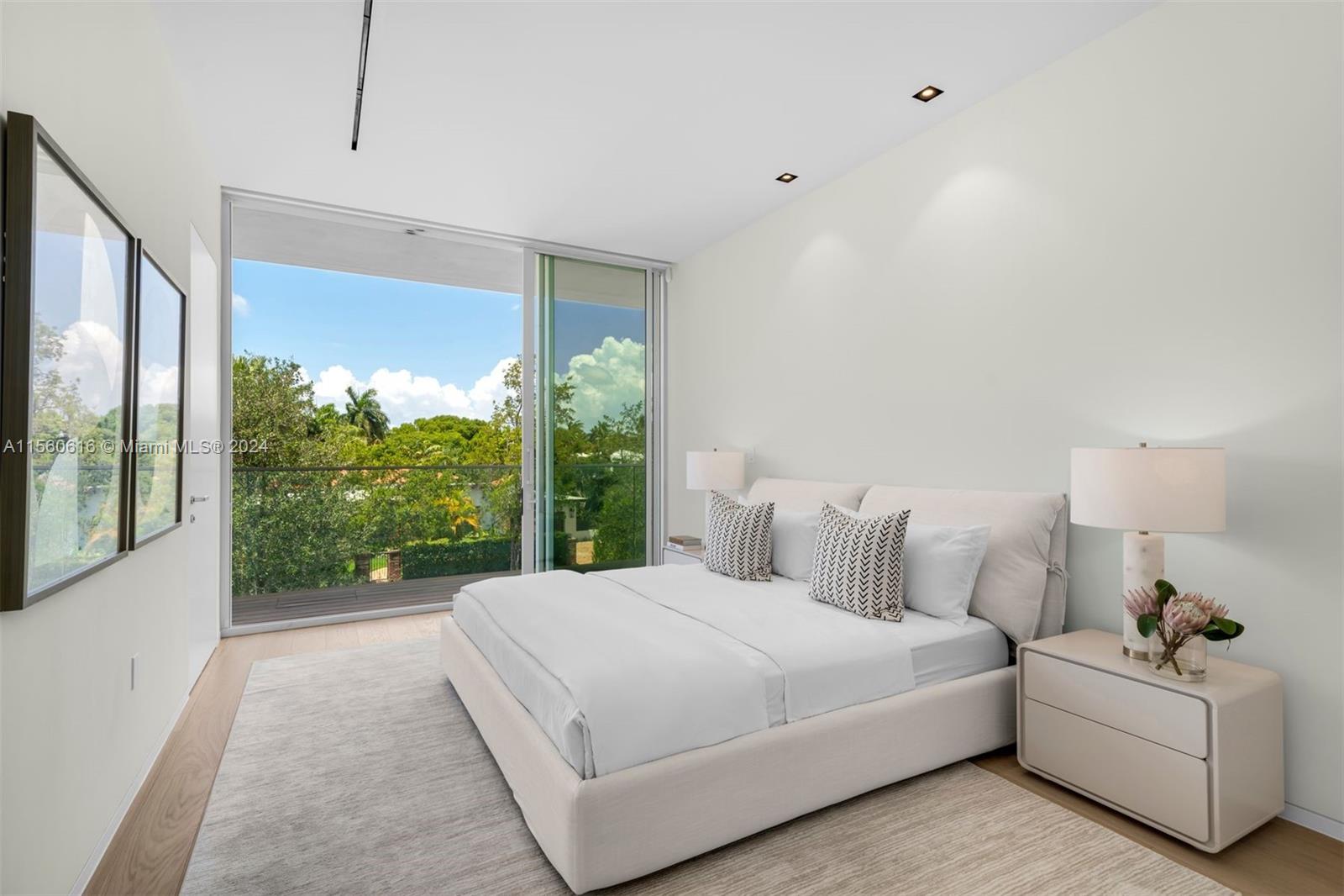 1011 W 48th St - The Ritz Carlton Residences, Miami Beach, Florida 33140, 4 Bedrooms Bedrooms, ,4 BathroomsBathrooms,Residentiallease,For Rent,1011 W 48th St - The Ritz Carlton Residences,A11560616