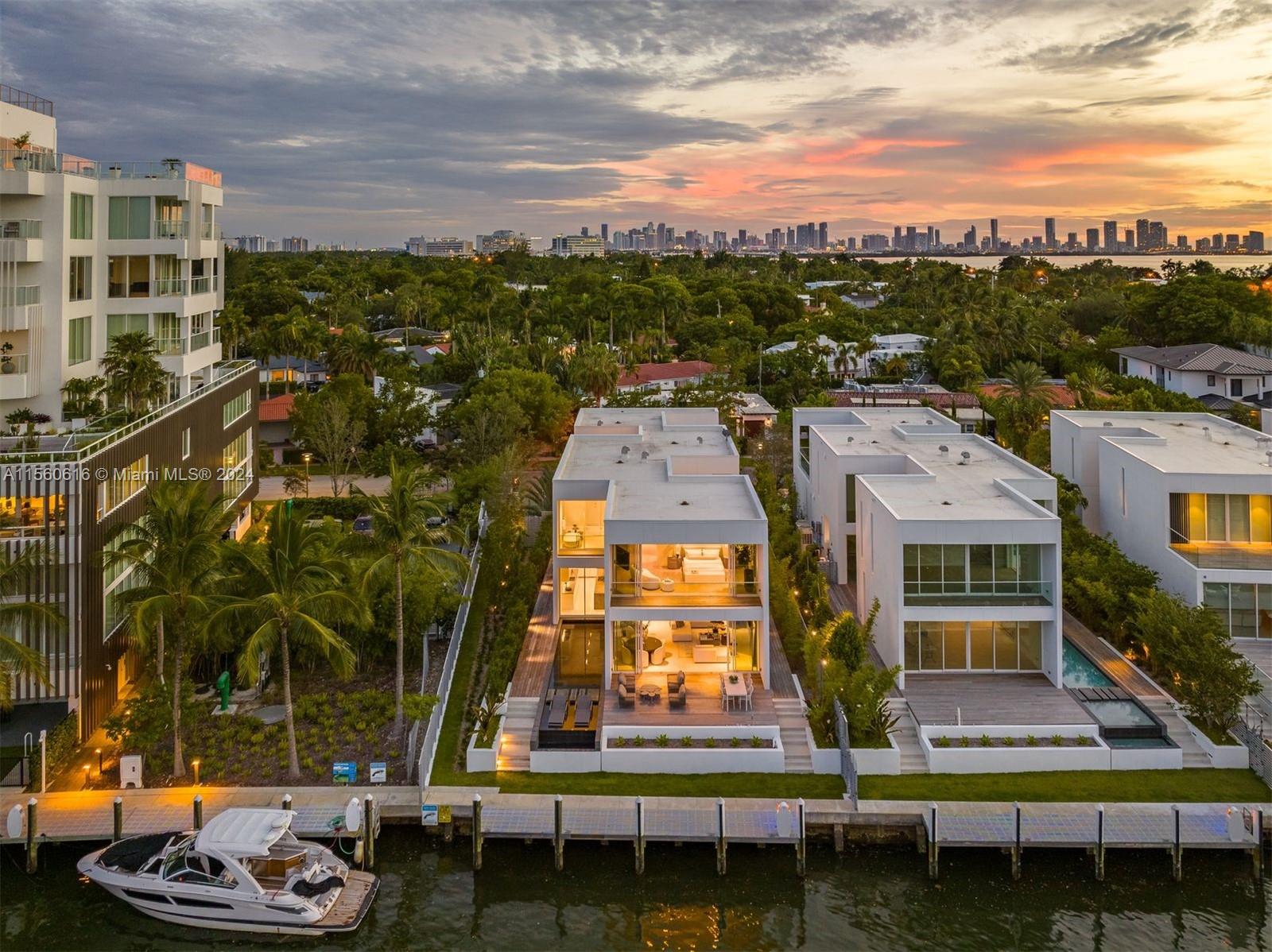 1011 W 48th St - The Ritz Carlton Residences, Miami Beach, Florida 33140, 4 Bedrooms Bedrooms, ,4 BathroomsBathrooms,Residentiallease,For Rent,1011 W 48th St - The Ritz Carlton Residences,A11560616