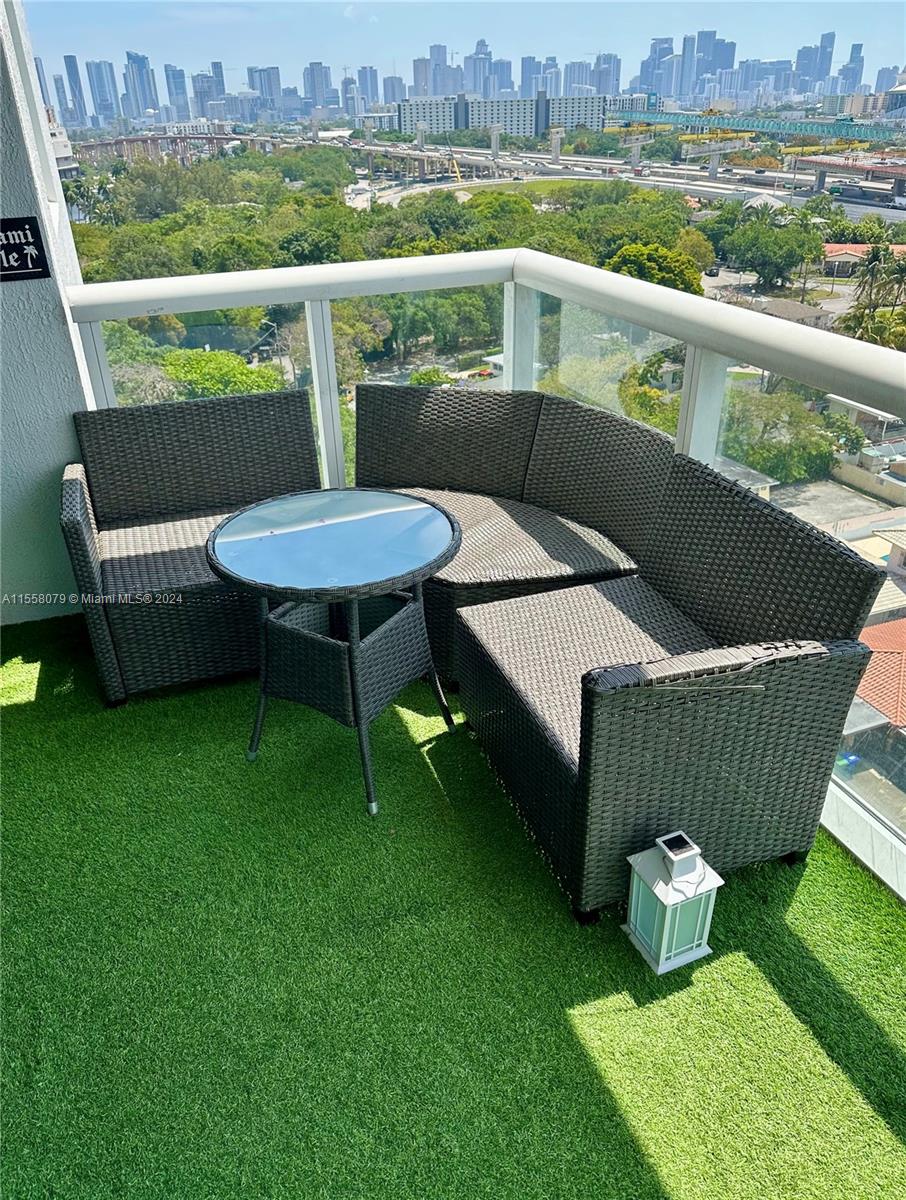 1871 NW S River Dr 1402, Miami, Florida 33125, 1 Bedroom Bedrooms, ,2 BathroomsBathrooms,Residential,For Sale,1871 NW S River Dr 1402,A11558079