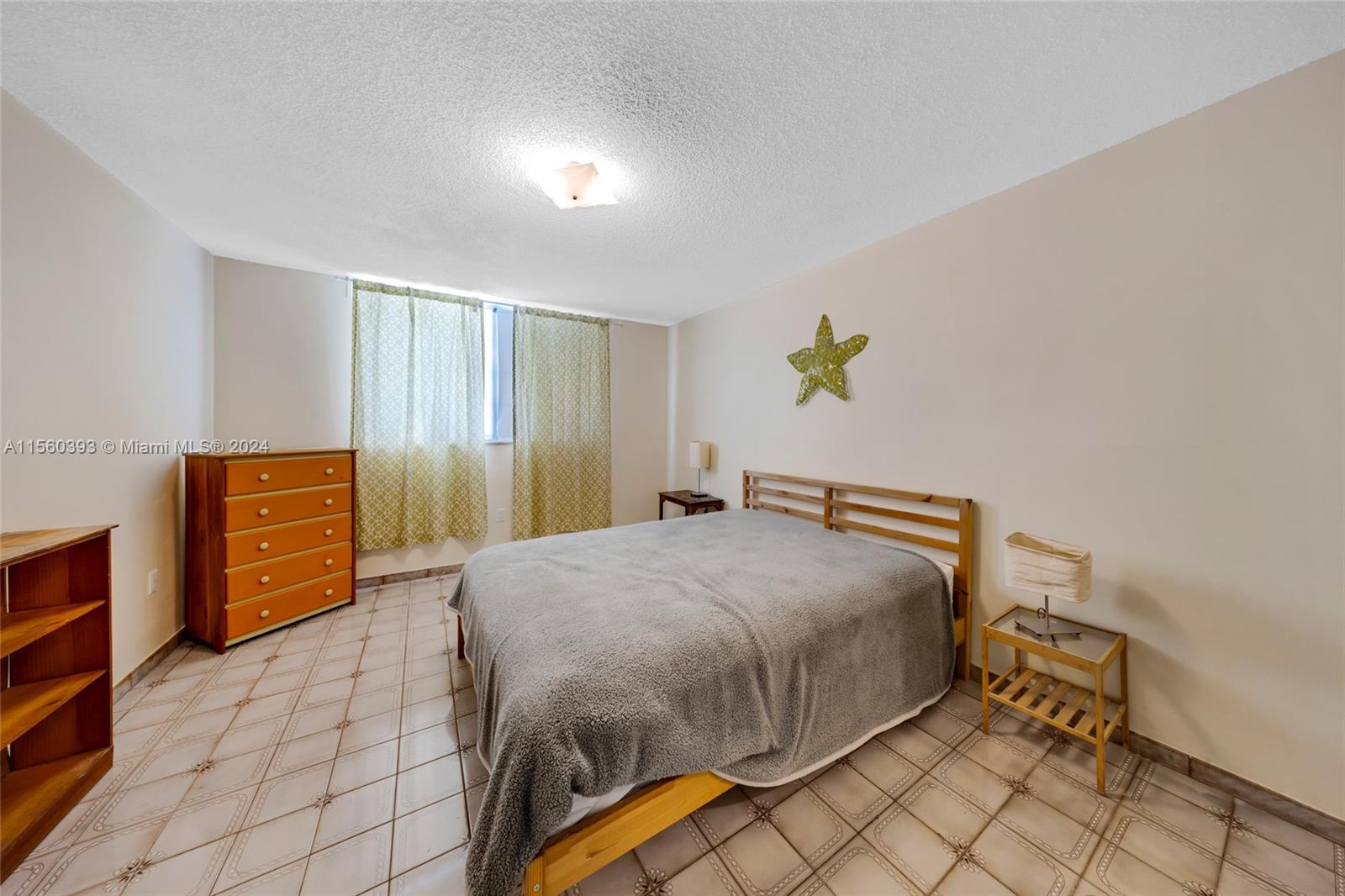720 Collins Ave 406, Miami Beach, Florida 33139, 1 Bedroom Bedrooms, ,1 BathroomBathrooms,Residentiallease,For Rent,720 Collins Ave 406,A11560393