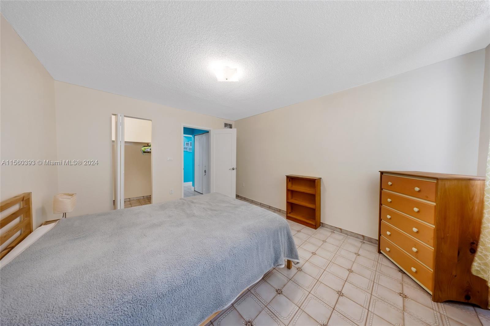 720 Collins Ave 406, Miami Beach, Florida 33139, 1 Bedroom Bedrooms, ,1 BathroomBathrooms,Residentiallease,For Rent,720 Collins Ave 406,A11560393