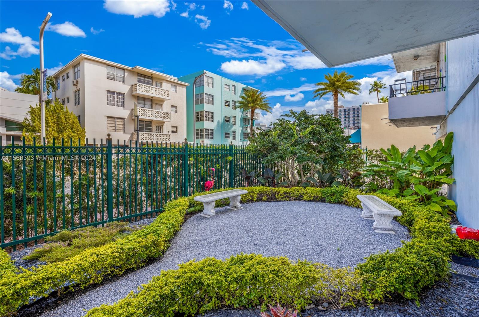 720 Collins Ave 406, Miami Beach, Florida 33139, 1 Bedroom Bedrooms, ,1 BathroomBathrooms,Residentiallease,For Rent,720 Collins Ave 406,A11560393