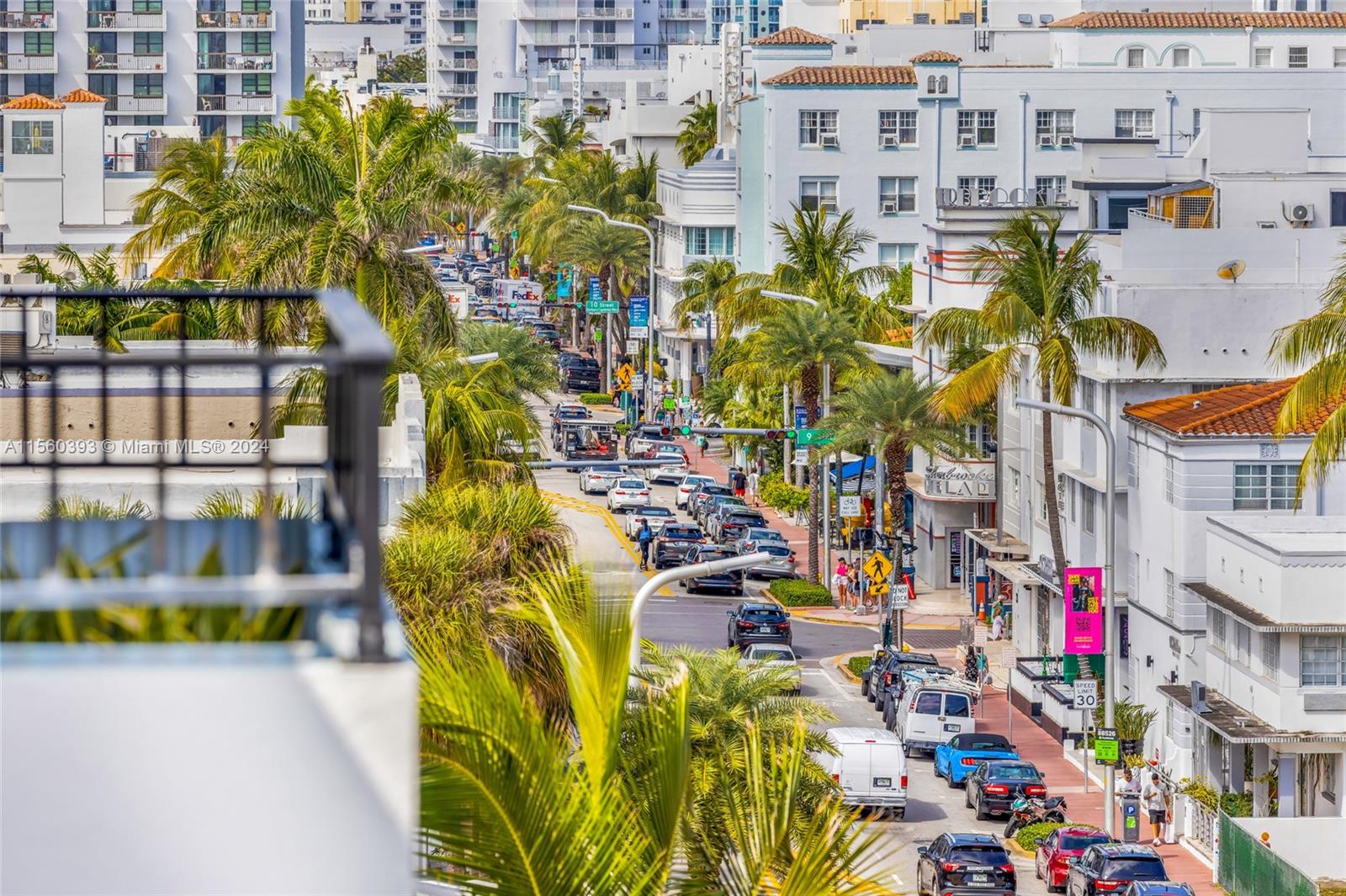 720 Collins Ave 406, Miami Beach, Florida 33139, 1 Bedroom Bedrooms, ,1 BathroomBathrooms,Residentiallease,For Rent,720 Collins Ave 406,A11560393