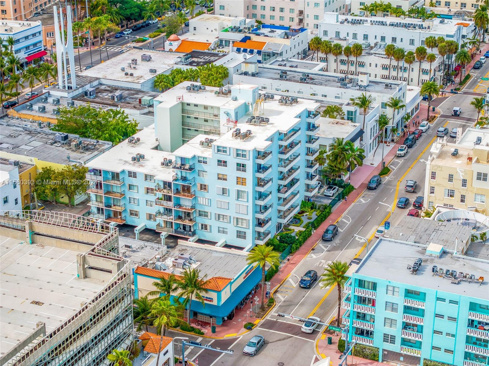 720 Collins Ave 406, Miami Beach, Florida 33139, 1 Bedroom Bedrooms, ,1 BathroomBathrooms,Residentiallease,For Rent,720 Collins Ave 406,A11560393