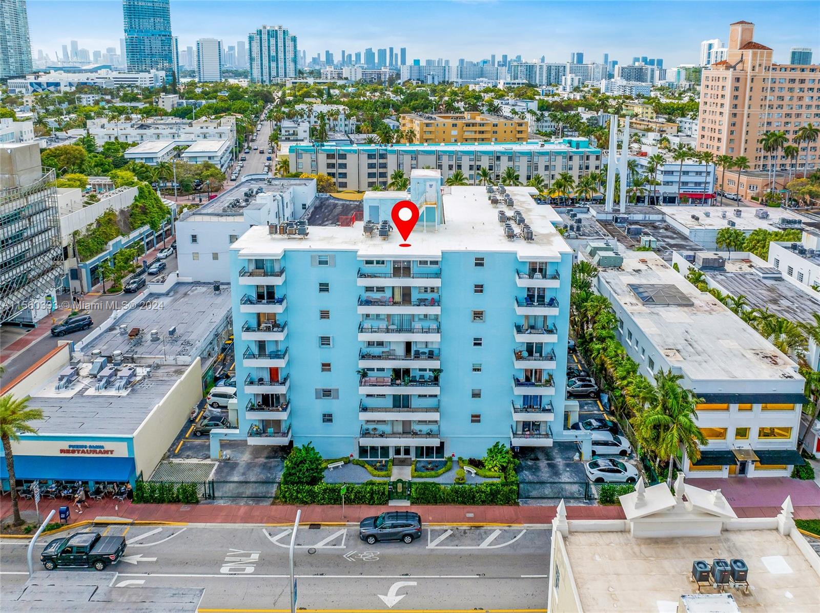 720 Collins Ave 406, Miami Beach, Florida 33139, 1 Bedroom Bedrooms, ,1 BathroomBathrooms,Residentiallease,For Rent,720 Collins Ave 406,A11560393