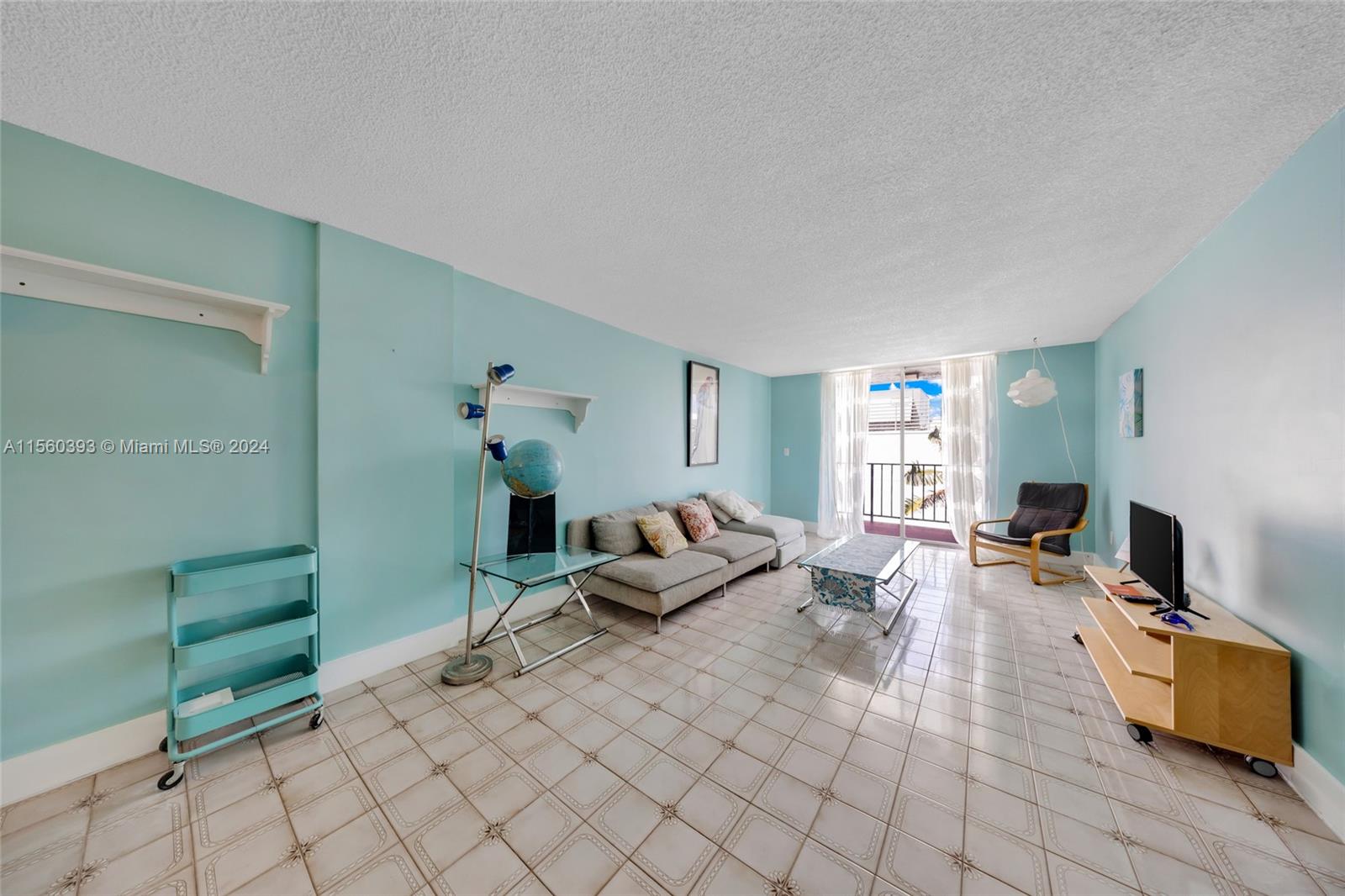 720 Collins Ave 406, Miami Beach, Florida 33139, 1 Bedroom Bedrooms, ,1 BathroomBathrooms,Residentiallease,For Rent,720 Collins Ave 406,A11560393