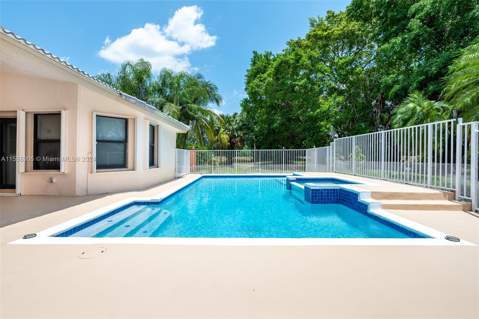 7824 NW 83rd St, Tamarac, Florida 33321, 3 Bedrooms Bedrooms, 1 Room Rooms,2 BathroomsBathrooms,Residential,For Sale,7824 NW 83rd St,A11555905