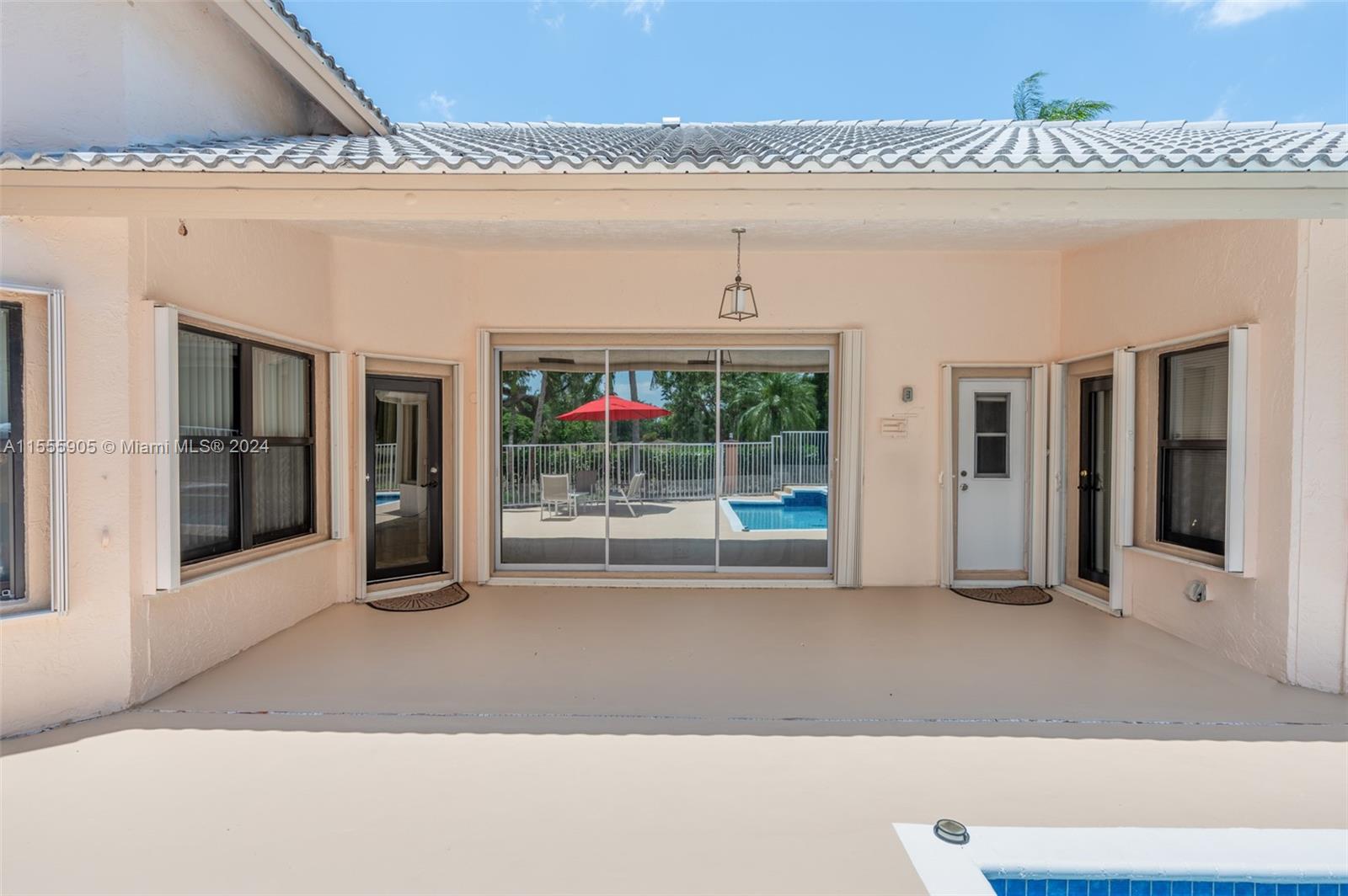 7824 NW 83rd St, Tamarac, Florida 33321, 3 Bedrooms Bedrooms, 1 Room Rooms,2 BathroomsBathrooms,Residential,For Sale,7824 NW 83rd St,A11555905