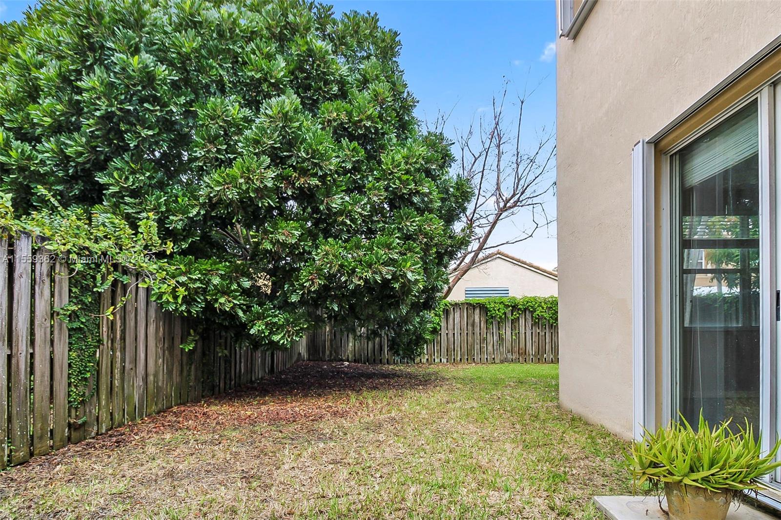 1885 SE 14th St, Homestead, Florida 33035, 4 Bedrooms Bedrooms, ,2 BathroomsBathrooms,Residential,For Sale,1885 SE 14th St,A11559362