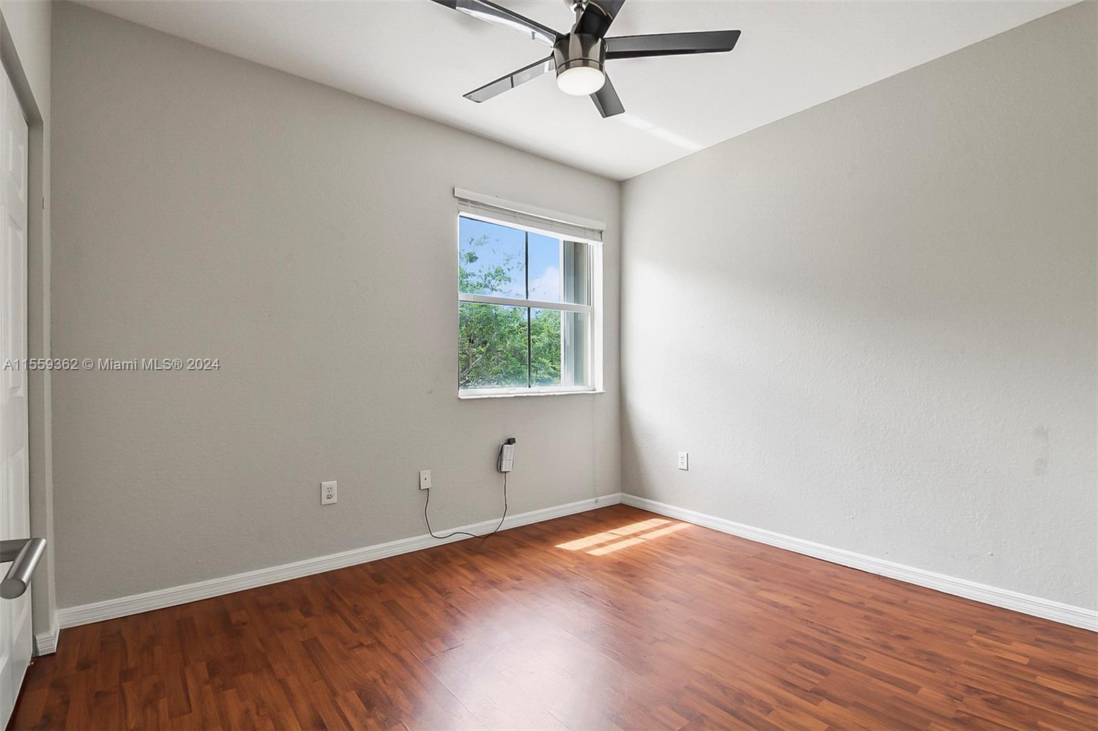 1885 SE 14th St, Homestead, Florida 33035, 4 Bedrooms Bedrooms, ,2 BathroomsBathrooms,Residential,For Sale,1885 SE 14th St,A11559362