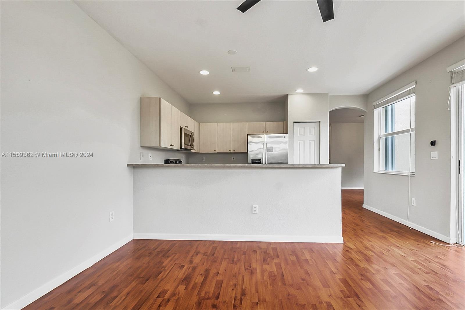 1885 SE 14th St, Homestead, Florida 33035, 4 Bedrooms Bedrooms, ,2 BathroomsBathrooms,Residential,For Sale,1885 SE 14th St,A11559362