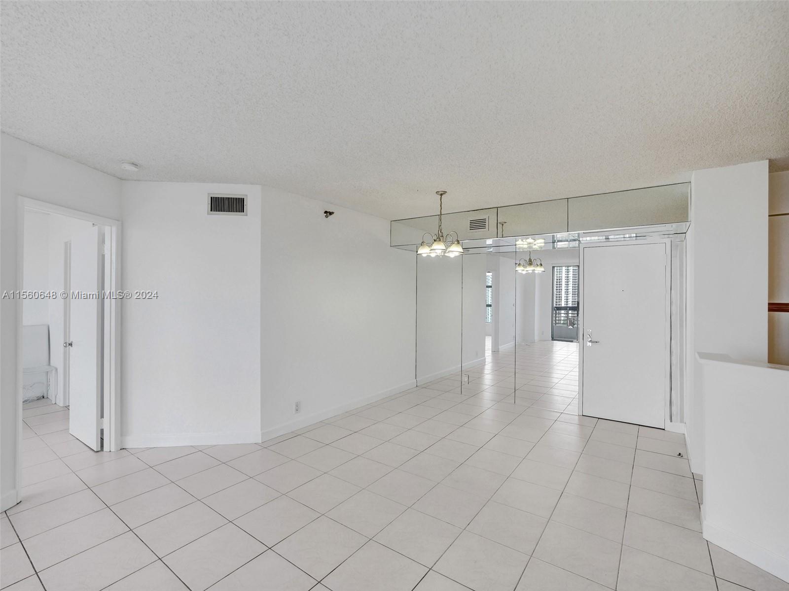 3400 192nd ST 1811, Aventura, Florida 33180, 2 Bedrooms Bedrooms, ,2 BathroomsBathrooms,Residentiallease,For Rent,3400 192nd ST 1811,A11560648