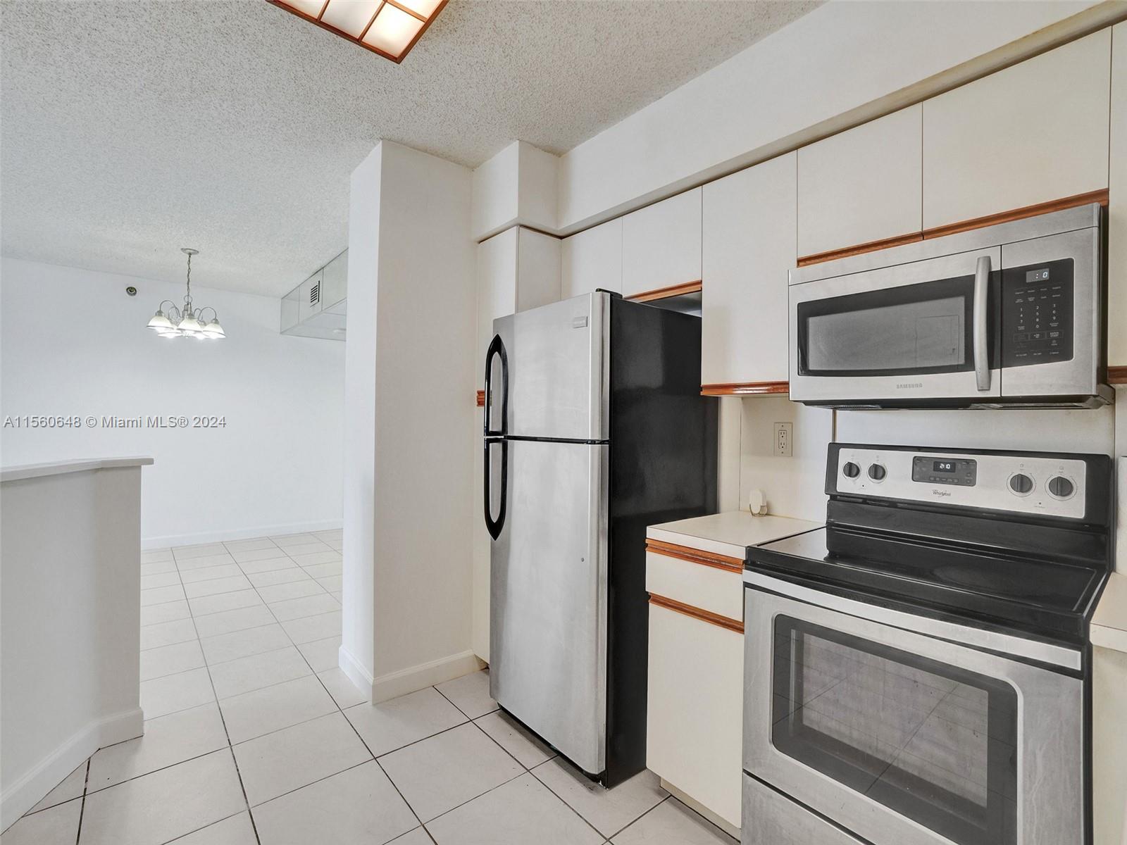 3400 192nd ST 1811, Aventura, Florida 33180, 2 Bedrooms Bedrooms, ,2 BathroomsBathrooms,Residentiallease,For Rent,3400 192nd ST 1811,A11560648