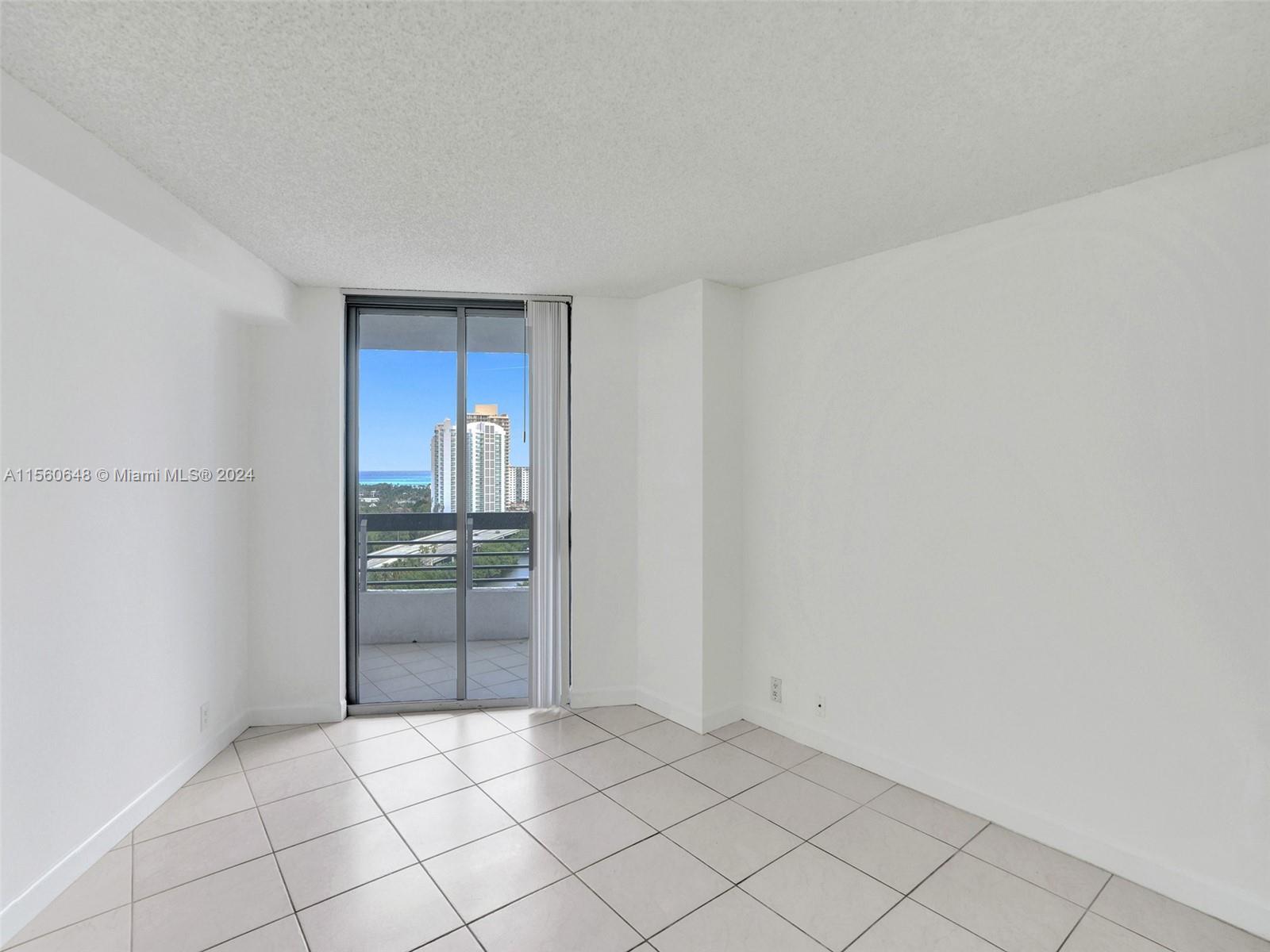 3400 192nd ST 1811, Aventura, Florida 33180, 2 Bedrooms Bedrooms, ,2 BathroomsBathrooms,Residentiallease,For Rent,3400 192nd ST 1811,A11560648