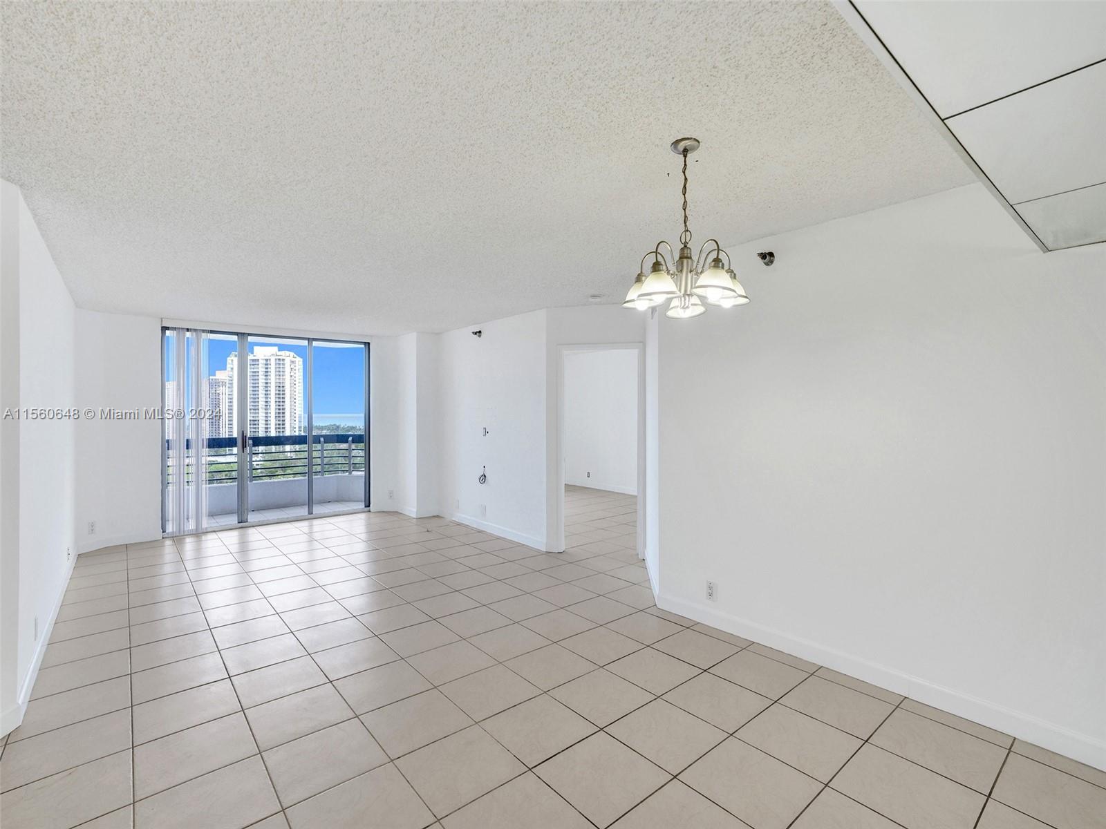 3400 192nd ST 1811, Aventura, Florida 33180, 2 Bedrooms Bedrooms, ,2 BathroomsBathrooms,Residentiallease,For Rent,3400 192nd ST 1811,A11560648