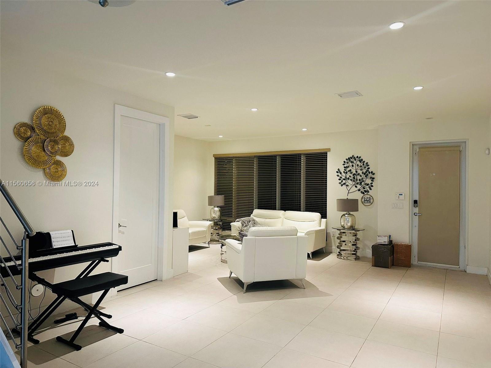 6416 NW 105 Place 0, Doral, Florida 33178, 3 Bedrooms Bedrooms, ,3 BathroomsBathrooms,Residentiallease,For Rent,6416 NW 105 Place 0,A11560656