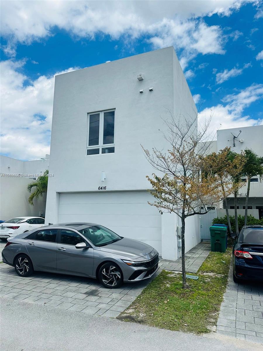 6416 NW 105 Place 0, Doral, Florida 33178, 3 Bedrooms Bedrooms, ,3 BathroomsBathrooms,Residentiallease,For Rent,6416 NW 105 Place 0,A11560656