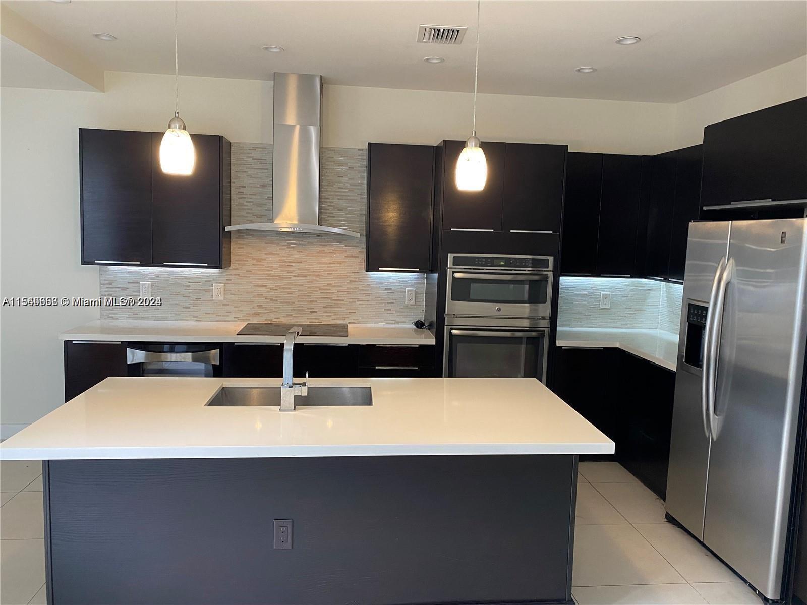 6416 NW 105 Place 0, Doral, Florida 33178, 3 Bedrooms Bedrooms, ,3 BathroomsBathrooms,Residentiallease,For Rent,6416 NW 105 Place 0,A11560656