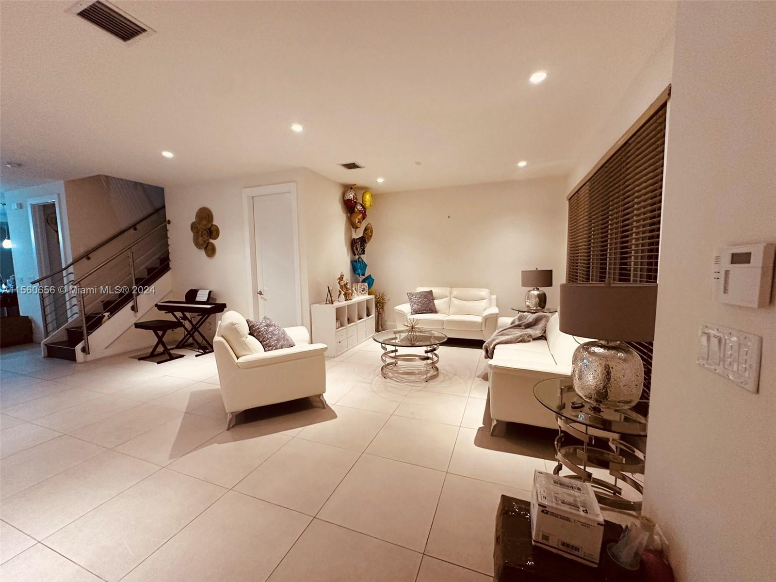 6416 NW 105 Place 0, Doral, Florida 33178, 3 Bedrooms Bedrooms, ,3 BathroomsBathrooms,Residentiallease,For Rent,6416 NW 105 Place 0,A11560656