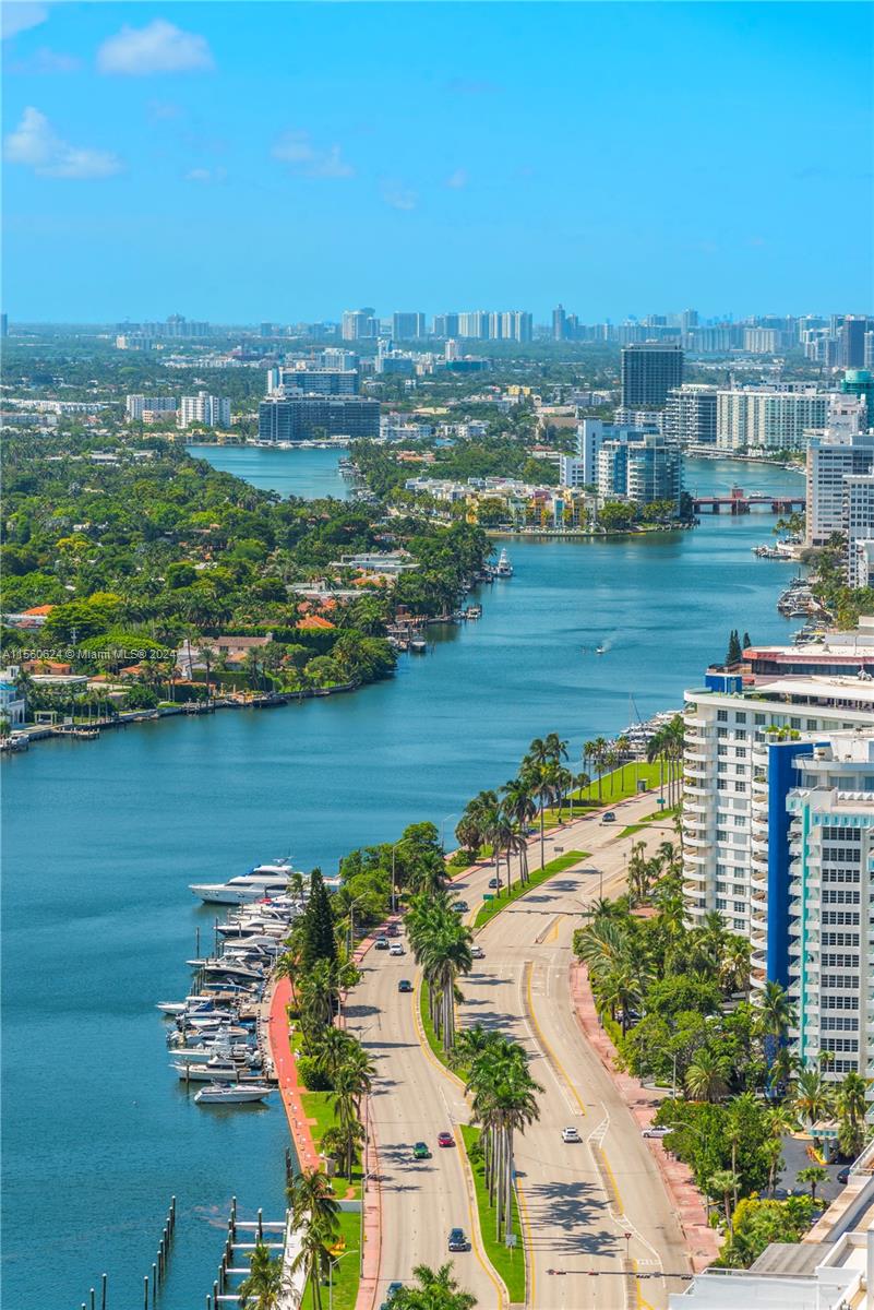 4779 Collins Ave 3801, Miami Beach, Florida 33140, 3 Bedrooms Bedrooms, ,3 BathroomsBathrooms,Residentiallease,For Rent,4779 Collins Ave 3801,A11560624