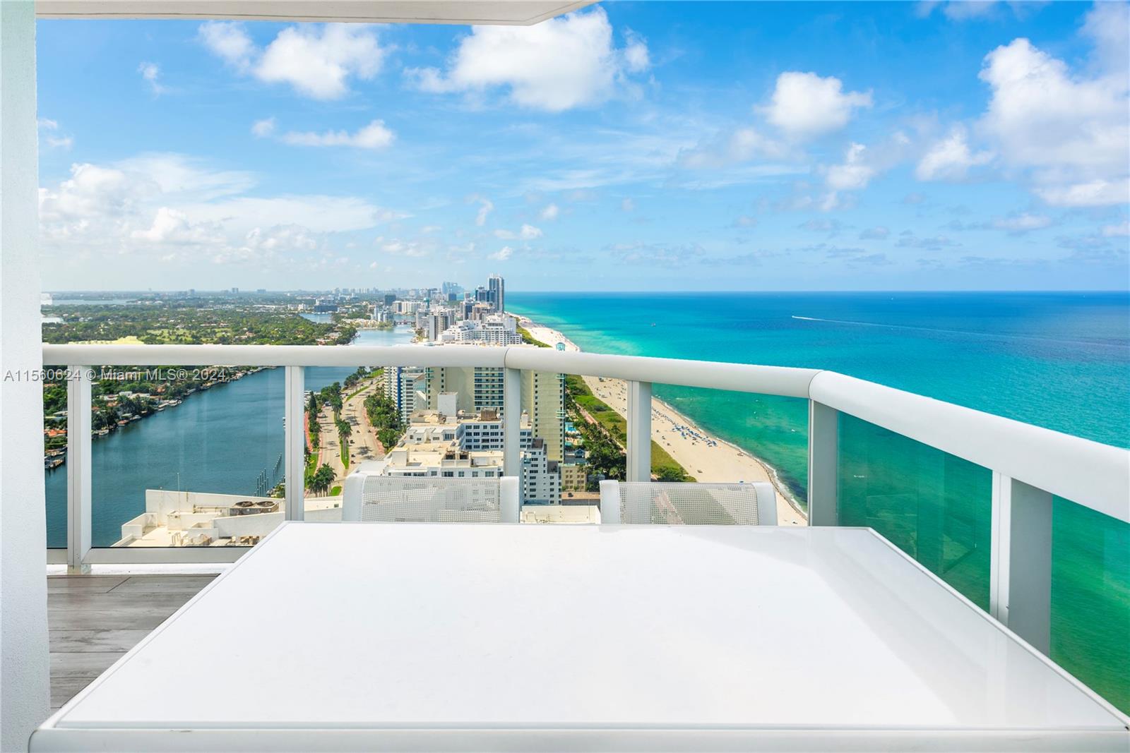 4779 Collins Ave 3801, Miami Beach, Florida 33140, 3 Bedrooms Bedrooms, ,3 BathroomsBathrooms,Residentiallease,For Rent,4779 Collins Ave 3801,A11560624