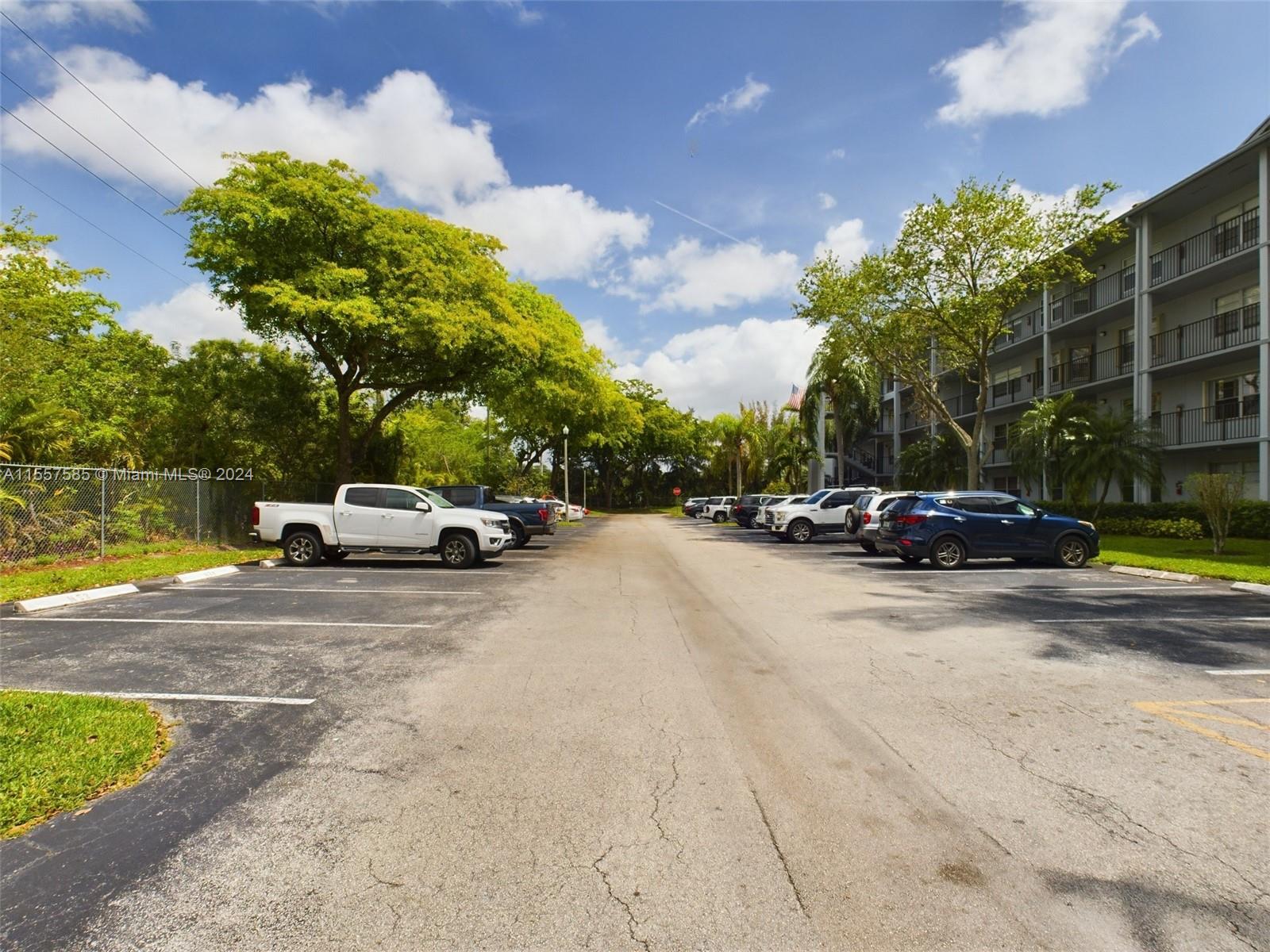 12500 SW 5th Ct 210M, Pembroke Pines, Florida 33027, 2 Bedrooms Bedrooms, ,2 BathroomsBathrooms,Residential,For Sale,12500 SW 5th Ct 210M,A11557585
