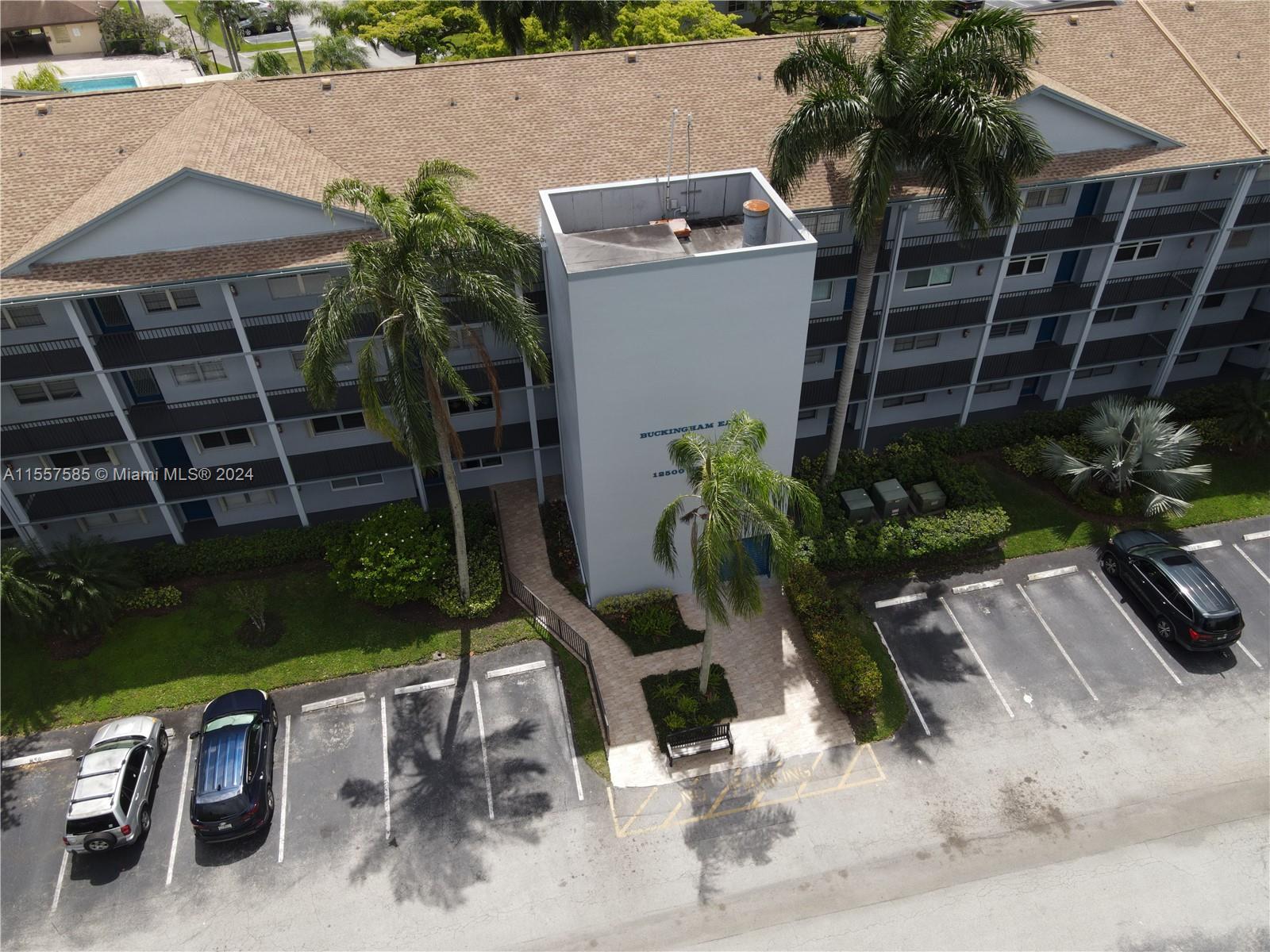 12500 SW 5th Ct 210M, Pembroke Pines, Florida 33027, 2 Bedrooms Bedrooms, ,2 BathroomsBathrooms,Residential,For Sale,12500 SW 5th Ct 210M,A11557585