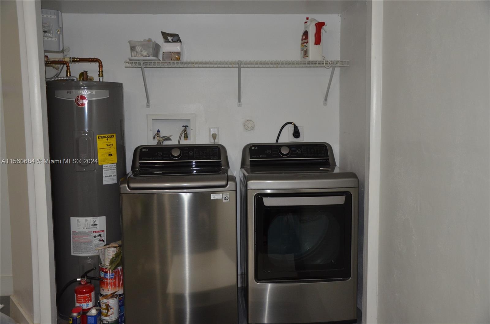351 SW 121st Ave 0, Pembroke Pines, Florida 33025, 3 Bedrooms Bedrooms, ,2 BathroomsBathrooms,Residentiallease,For Rent,351 SW 121st Ave 0,A11560684