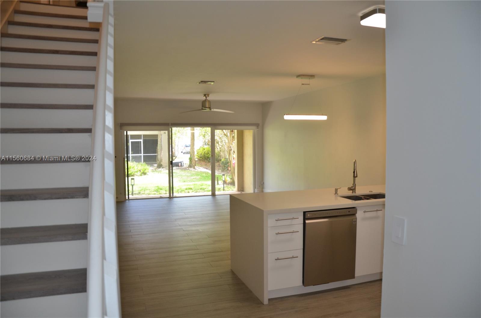 351 SW 121st Ave 0, Pembroke Pines, Florida 33025, 3 Bedrooms Bedrooms, ,2 BathroomsBathrooms,Residentiallease,For Rent,351 SW 121st Ave 0,A11560684