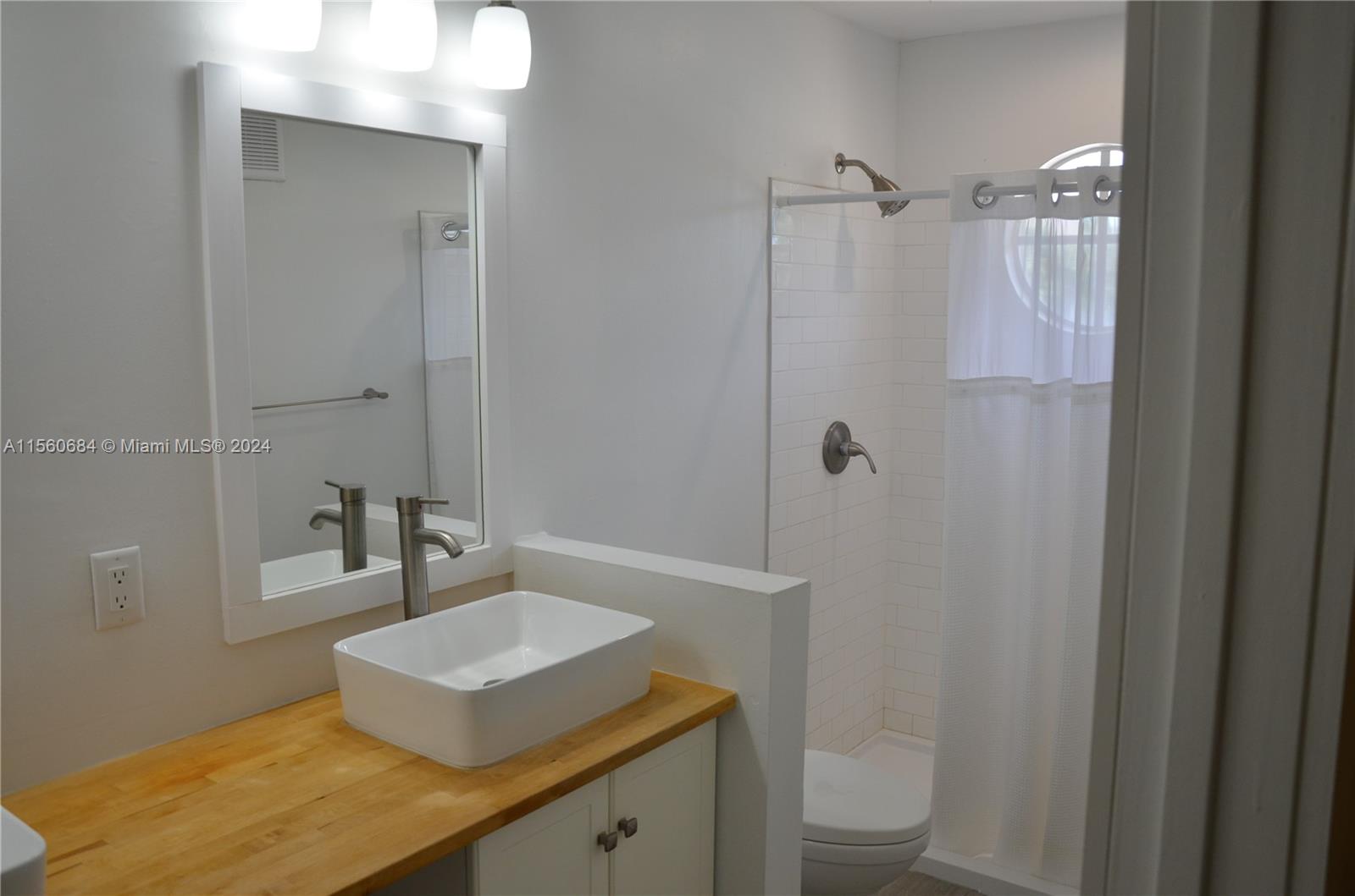 351 SW 121st Ave 0, Pembroke Pines, Florida 33025, 3 Bedrooms Bedrooms, ,2 BathroomsBathrooms,Residentiallease,For Rent,351 SW 121st Ave 0,A11560684