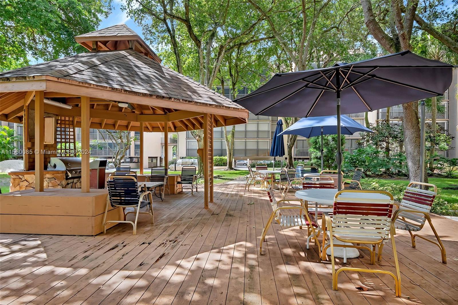 2804 N 46th Ave C427, Hollywood, Florida 33021, 2 Bedrooms Bedrooms, ,2 BathroomsBathrooms,Residential,For Sale,2804 N 46th Ave C427,A11560085