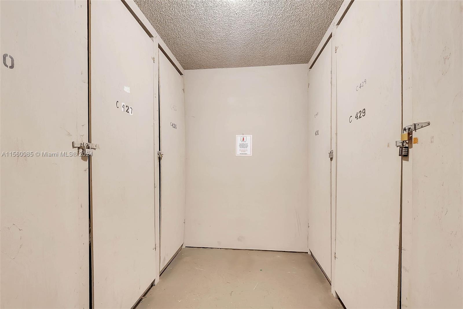 2804 N 46th Ave C427, Hollywood, Florida 33021, 2 Bedrooms Bedrooms, ,2 BathroomsBathrooms,Residential,For Sale,2804 N 46th Ave C427,A11560085