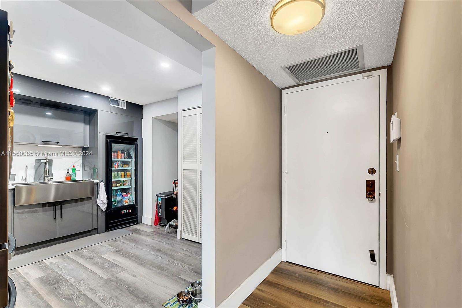 2804 N 46th Ave C427, Hollywood, Florida 33021, 2 Bedrooms Bedrooms, ,2 BathroomsBathrooms,Residential,For Sale,2804 N 46th Ave C427,A11560085