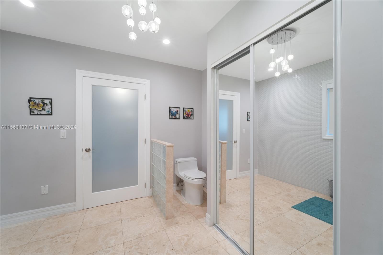 60 Sevilla Ave, Coral Gables, Florida 33134, 2 Bedrooms Bedrooms, ,2 BathroomsBathrooms,Residential,For Sale,60 Sevilla Ave,A11560109