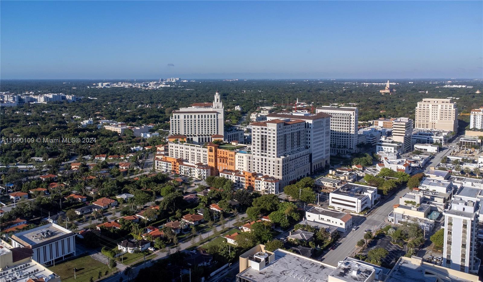 60 Sevilla Ave, Coral Gables, Florida 33134, 2 Bedrooms Bedrooms, ,2 BathroomsBathrooms,Residential,For Sale,60 Sevilla Ave,A11560109