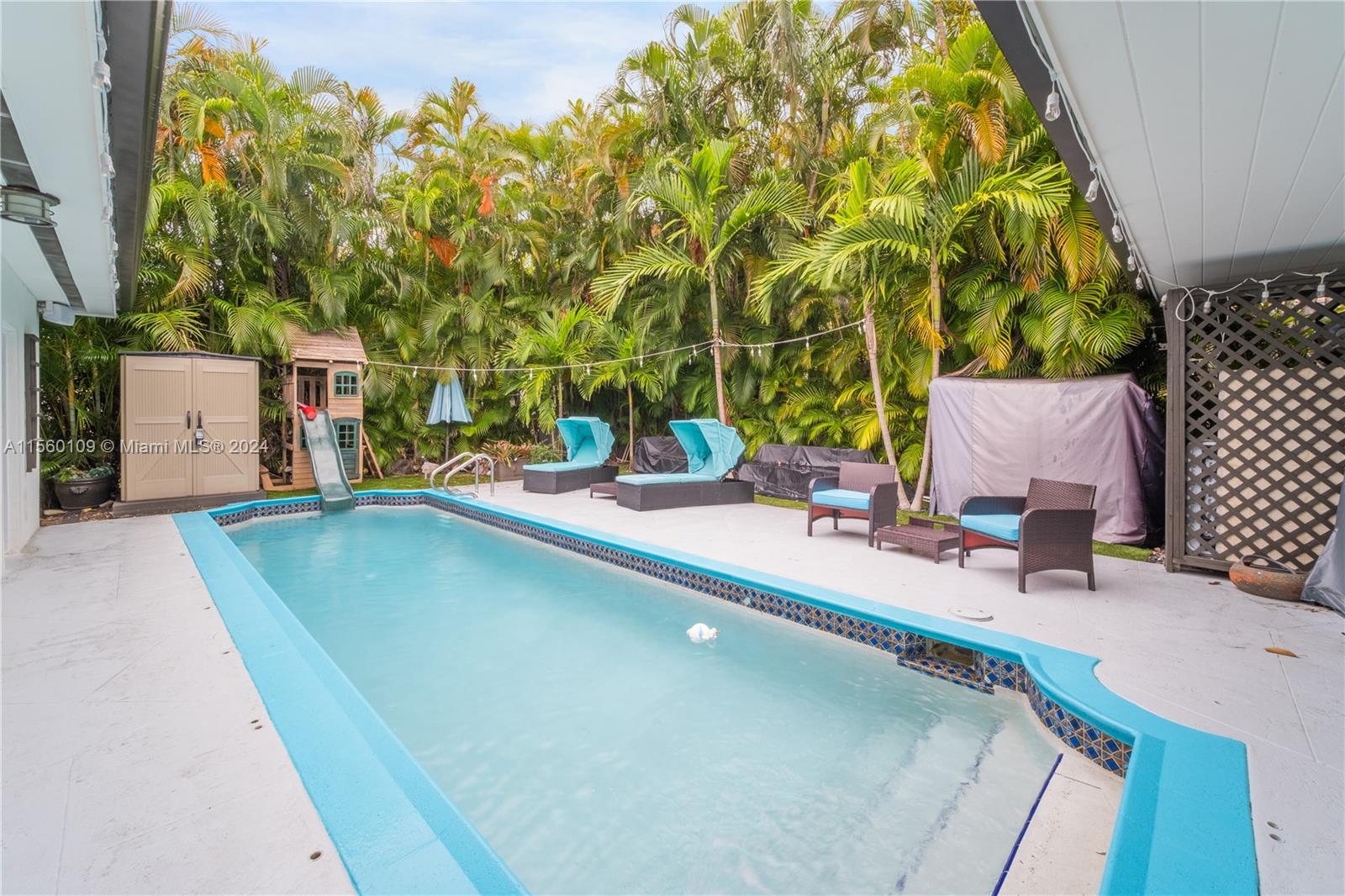 60 Sevilla Ave, Coral Gables, Florida 33134, 2 Bedrooms Bedrooms, ,2 BathroomsBathrooms,Residential,For Sale,60 Sevilla Ave,A11560109