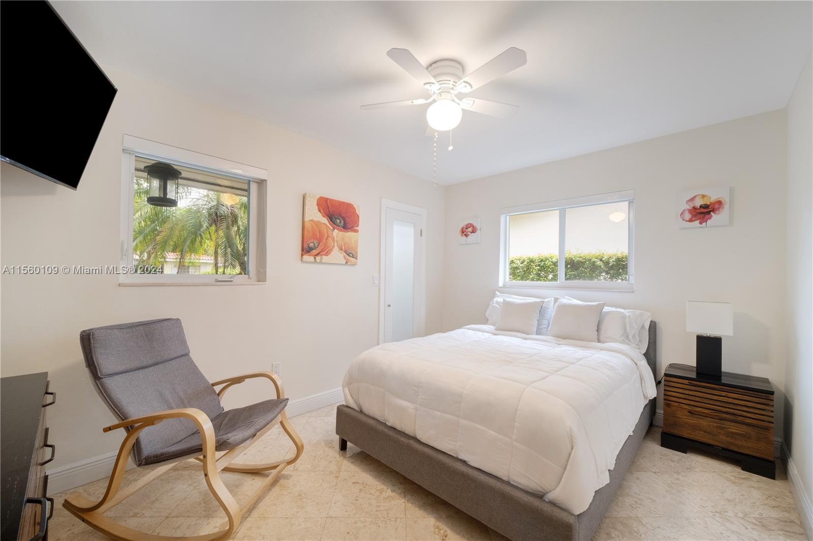 60 Sevilla Ave, Coral Gables, Florida 33134, 2 Bedrooms Bedrooms, ,2 BathroomsBathrooms,Residential,For Sale,60 Sevilla Ave,A11560109