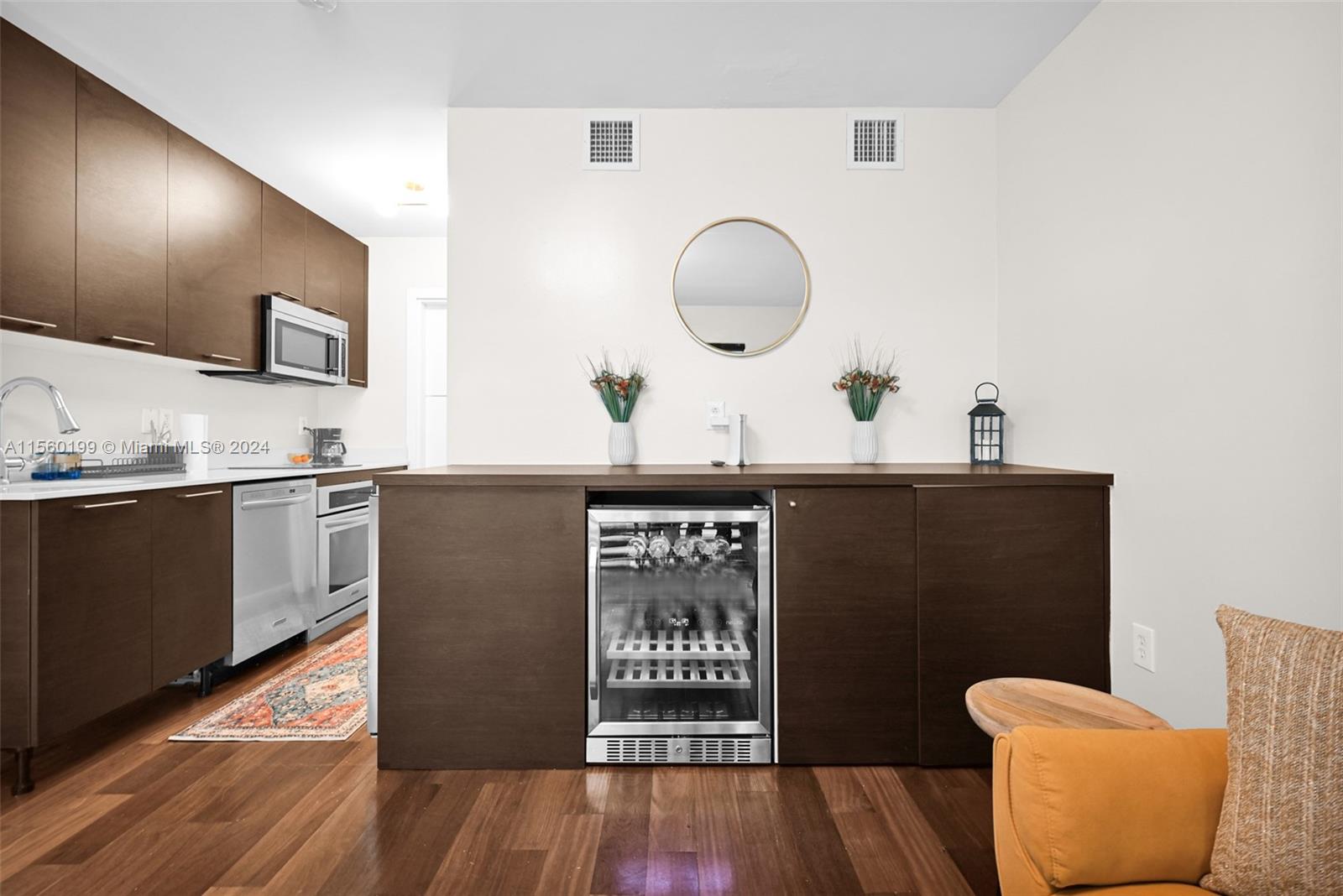 1560 Pennsylvania Ave 217, Miami Beach, Florida 33139, 1 Bedroom Bedrooms, ,1 BathroomBathrooms,Residentiallease,For Rent,1560 Pennsylvania Ave 217,A11560199