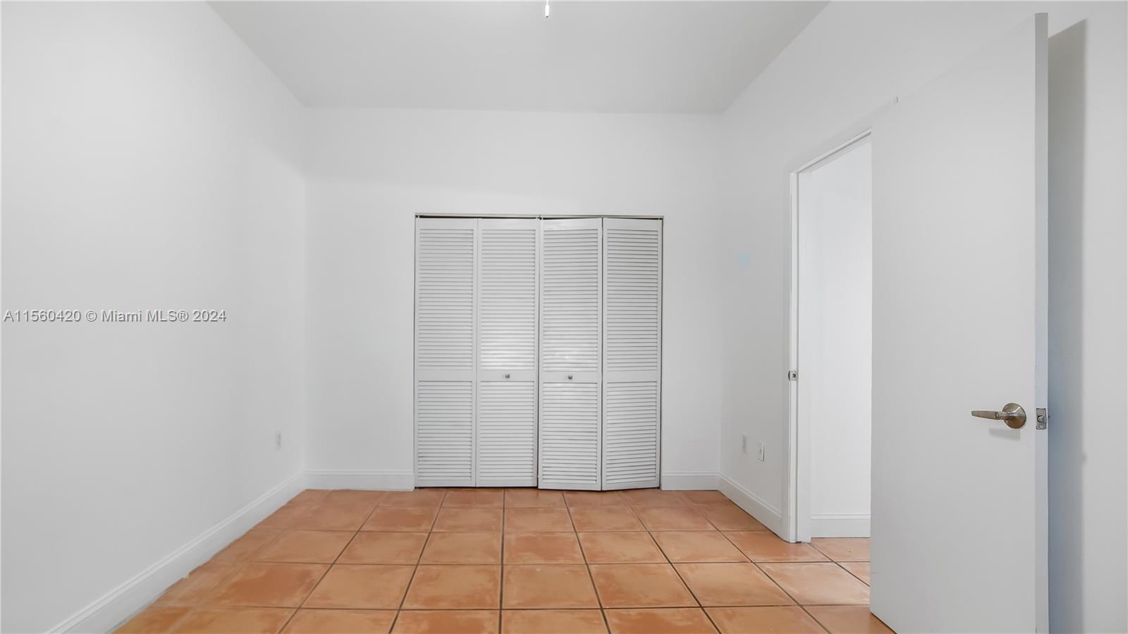1218 Drexel Ave 304, Miami Beach, Florida 33139, 2 Bedrooms Bedrooms, ,2 BathroomsBathrooms,Residential,For Sale,1218 Drexel Ave 304,A11560420