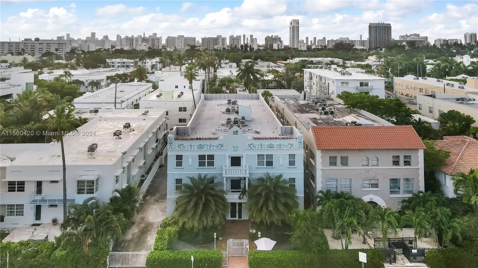 1218 Drexel Ave 304, Miami Beach, Florida 33139, 2 Bedrooms Bedrooms, ,2 BathroomsBathrooms,Residential,For Sale,1218 Drexel Ave 304,A11560420