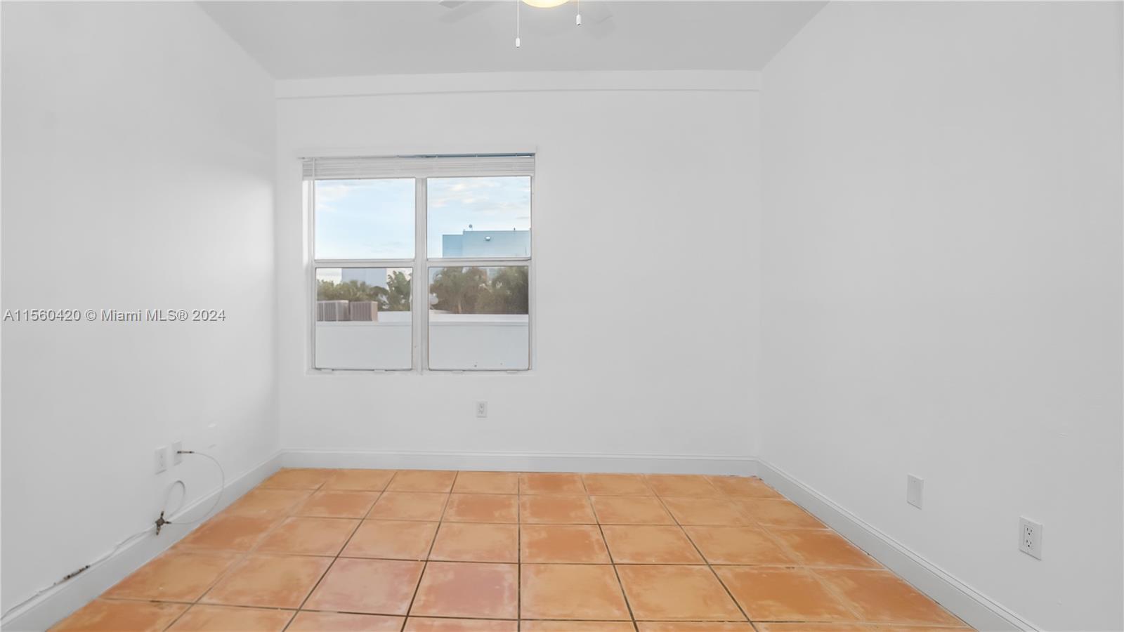 1218 Drexel Ave 304, Miami Beach, Florida 33139, 2 Bedrooms Bedrooms, ,2 BathroomsBathrooms,Residential,For Sale,1218 Drexel Ave 304,A11560420