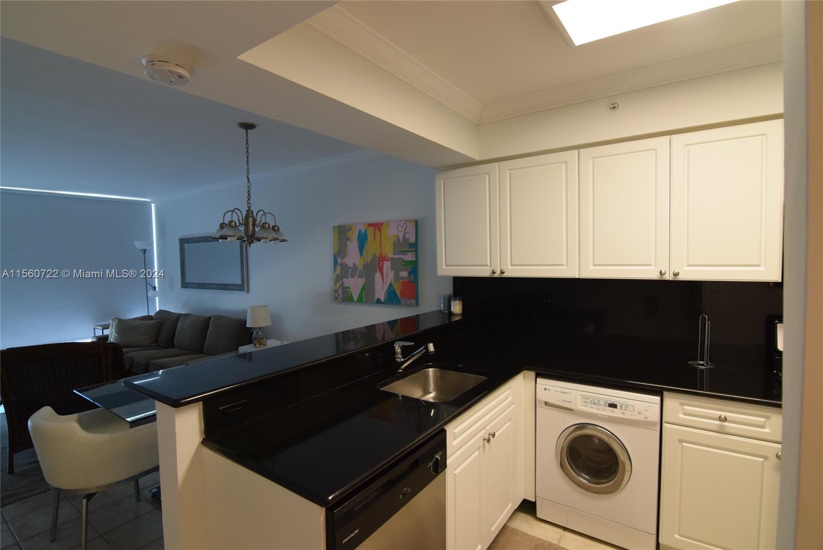 2501 S Ocean Dr 612, Hollywood, Florida 33019, ,1 BathroomBathrooms,Residentiallease,For Rent,2501 S Ocean Dr 612,A11560722