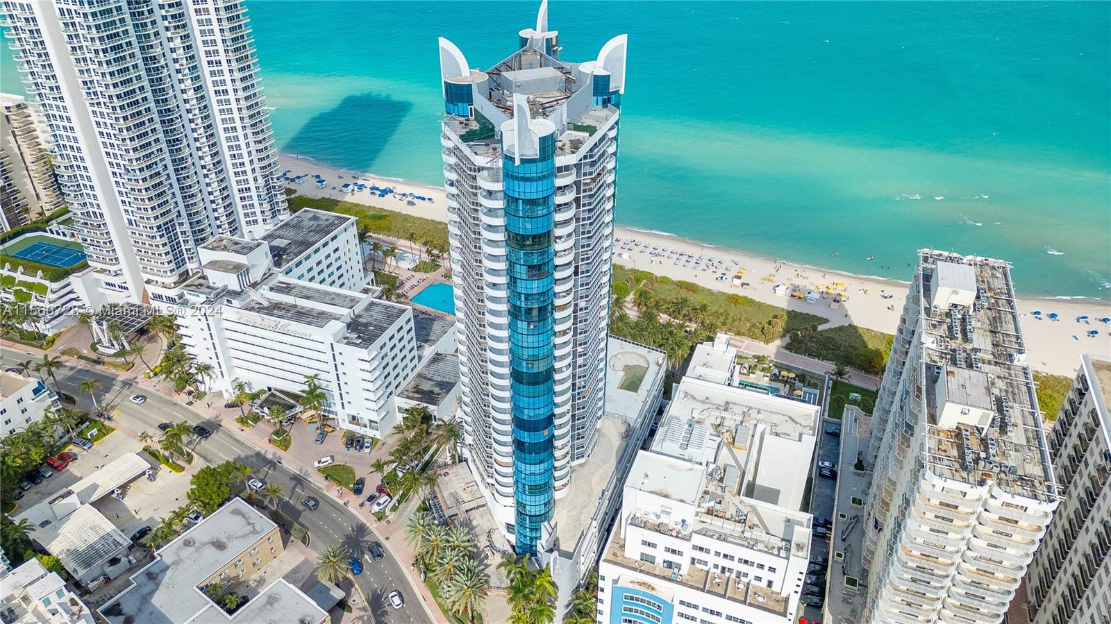 6301 Collins Ave 907, Miami Beach, Florida 33141, 2 Bedrooms Bedrooms, ,2 BathroomsBathrooms,Residential,For Sale,6301 Collins Ave 907,A11560728